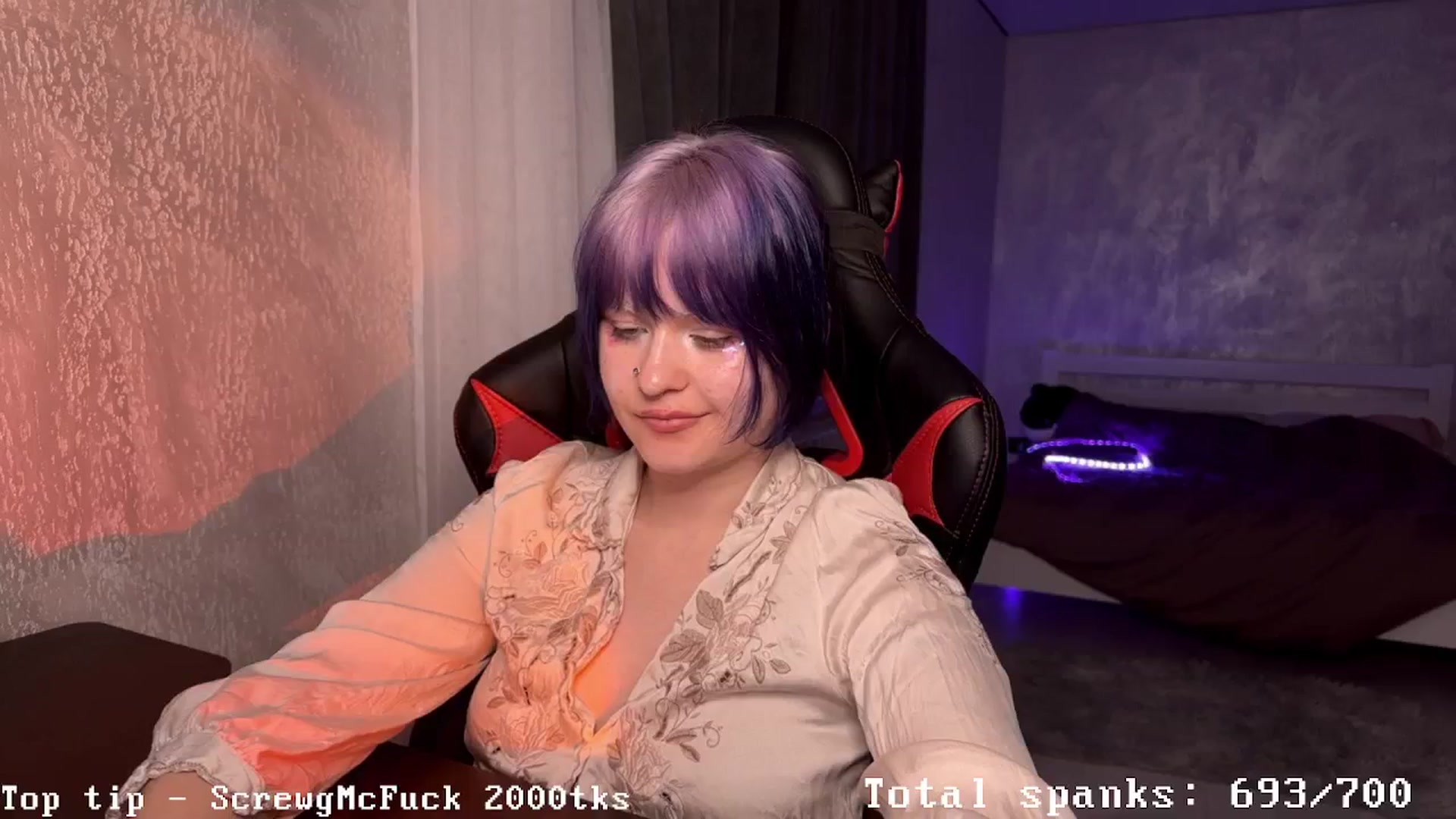 Gallery image thumbnail from AuthorityPass's myfreecams stream on, 12/02/2024, 01:53 image 10 of 20