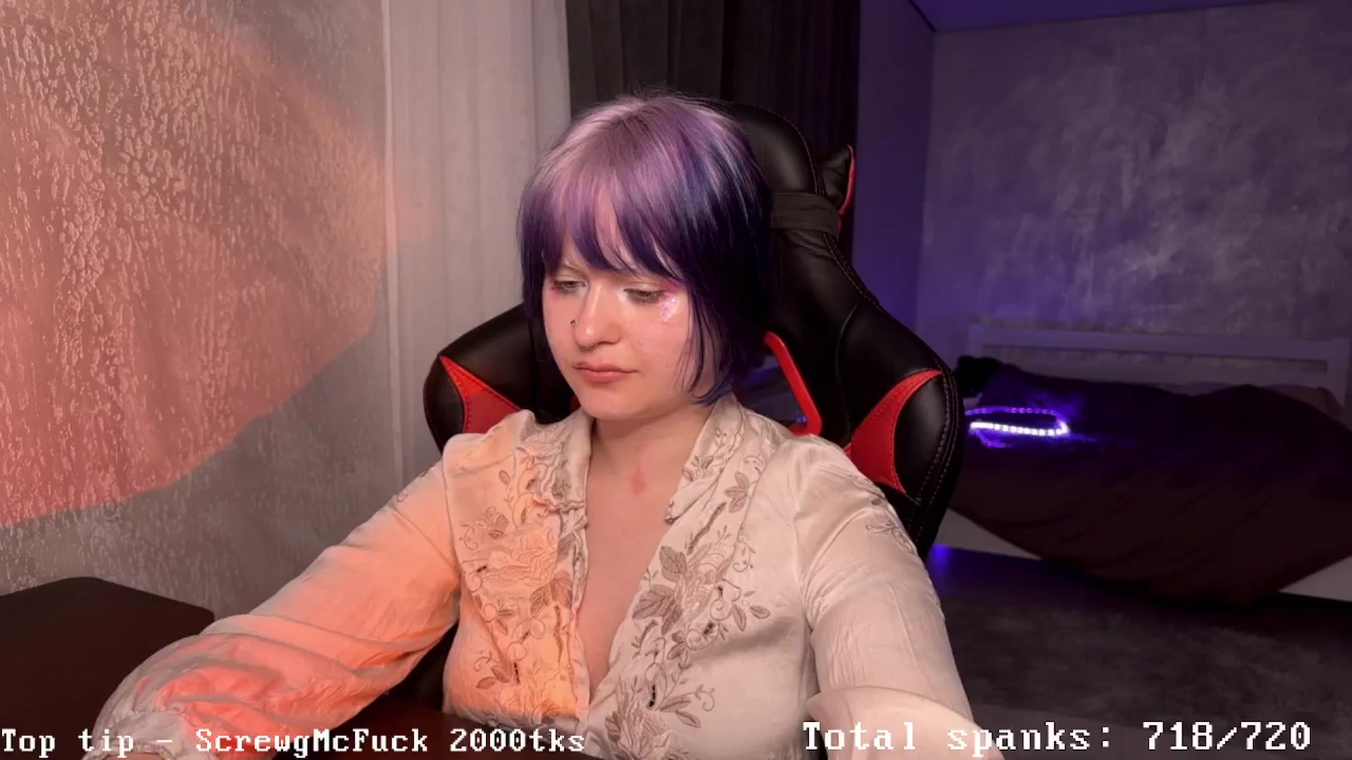 Gallery image thumbnail from AuthorityPass's myfreecams stream on, 12/02/2024, 01:53 image 17 of 20