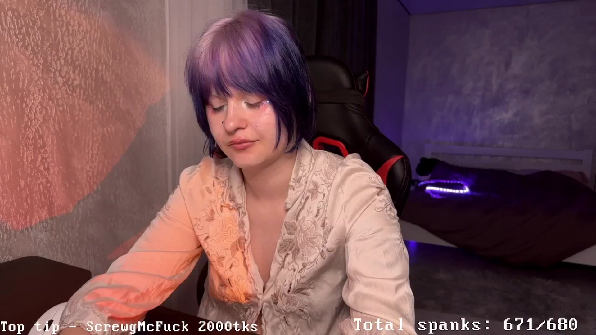 Gallery image thumbnail from AuthorityPass's myfreecams stream on, 12/02/2024, 01:53 image 1 of 20