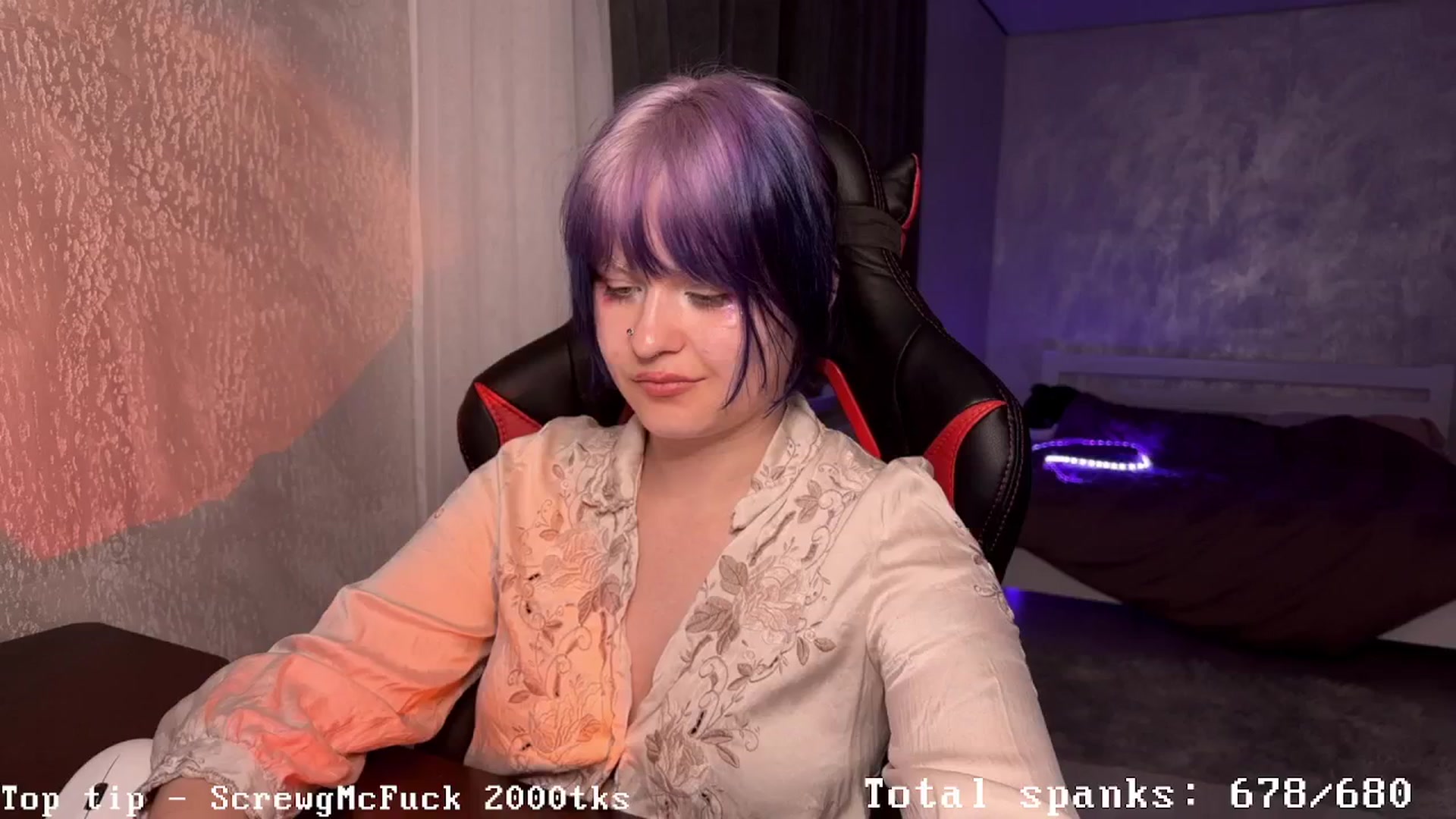 Gallery image thumbnail from AuthorityPass's myfreecams stream on, 12/02/2024, 01:53 image 6 of 20