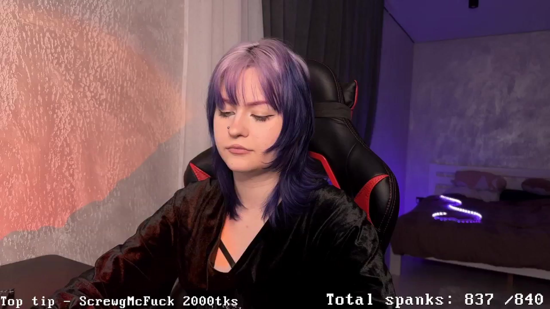 Gallery image thumbnail from AuthorityPass's myfreecams stream on, 12/12/2024, 24:41 image 1 of 20