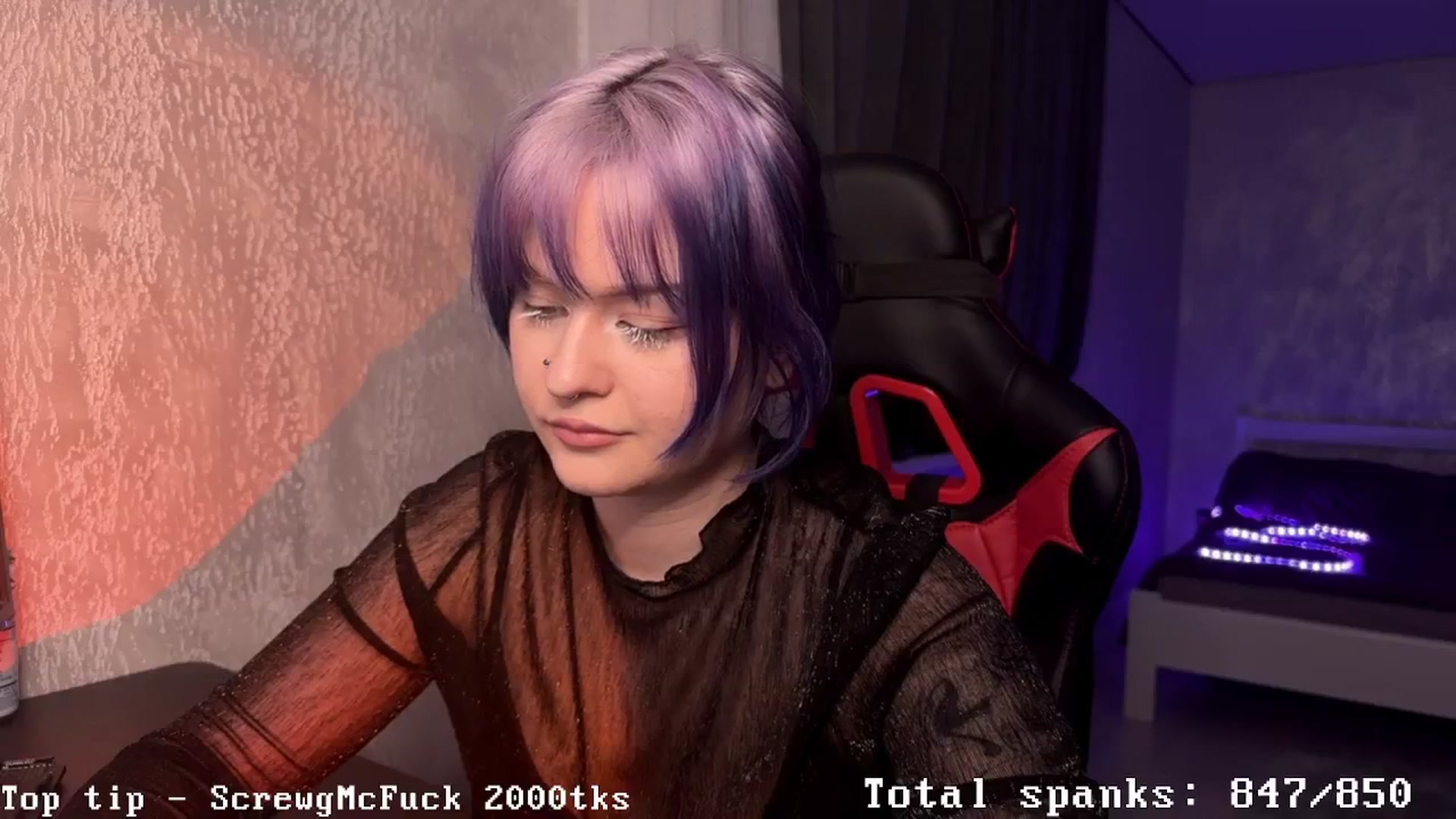 Gallery image thumbnail from AuthorityPass's myfreecams stream on, 12/13/2024, 24:59 image 19 of 20