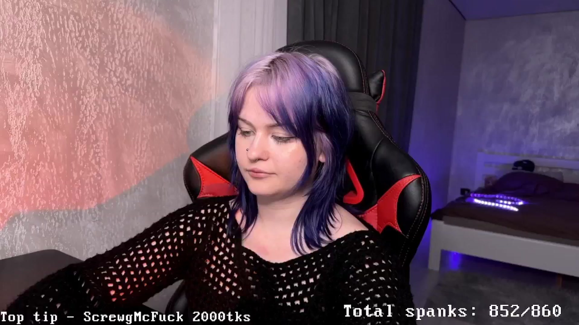 Gallery image thumbnail from AuthorityPass's myfreecams stream on, 12/16/2024, 24:51 image 8 of 20