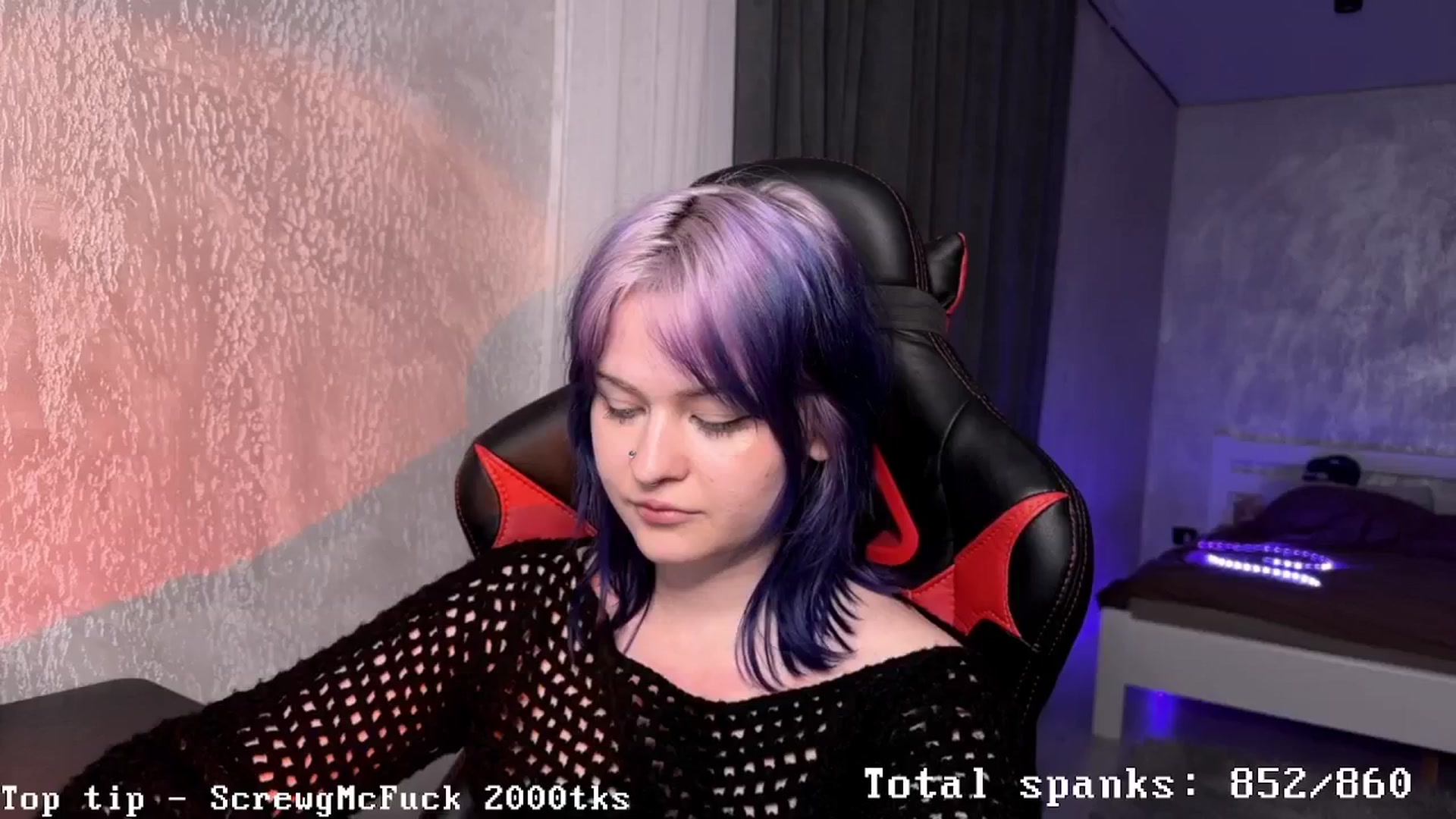 Gallery image thumbnail from AuthorityPass's myfreecams stream on, 12/16/2024, 24:51 image 4 of 20