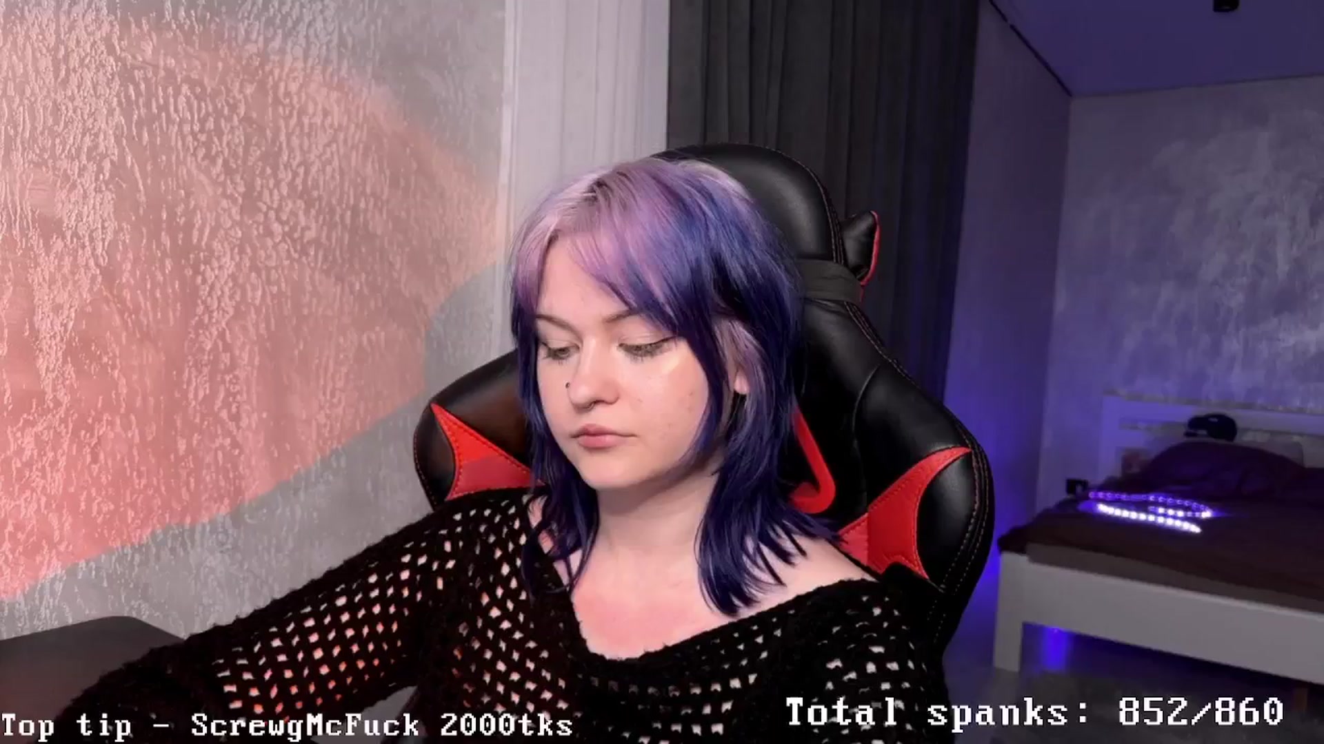 Gallery image thumbnail from AuthorityPass's myfreecams stream on, 12/16/2024, 24:51 image 3 of 20