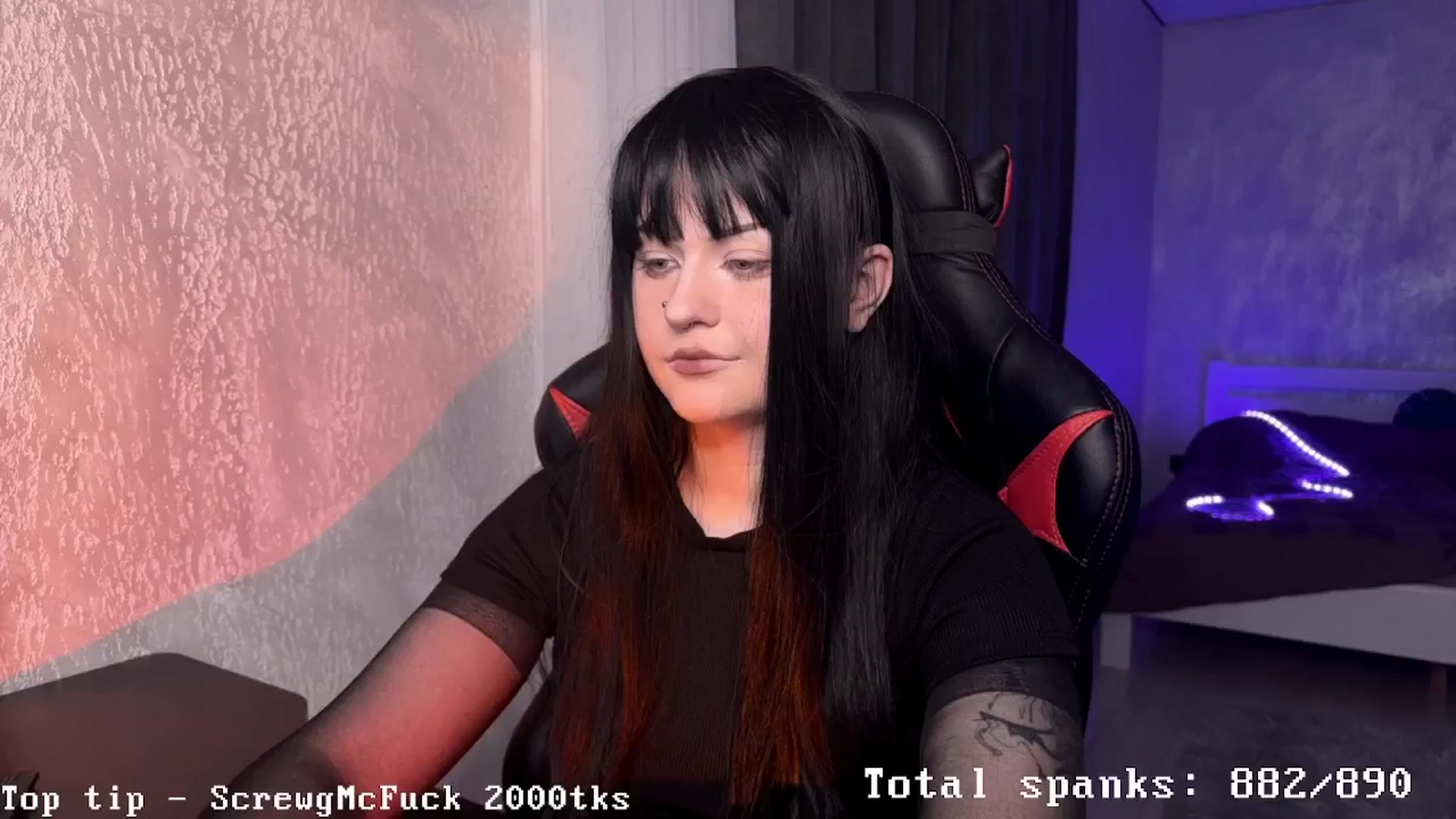 Gallery image thumbnail from AuthorityPass's myfreecams stream on, 12/19/2024, 01:09 image 8 of 20