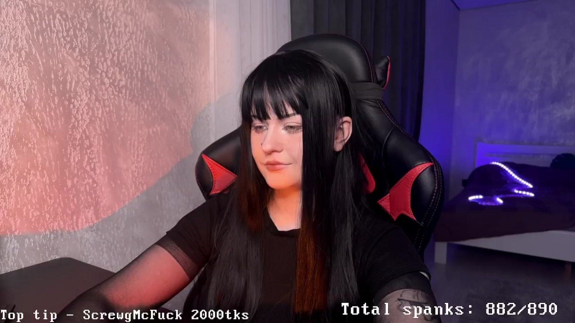 Gallery image thumbnail from AuthorityPass's myfreecams stream on, 12/19/2024, 01:09 image 7 of 20