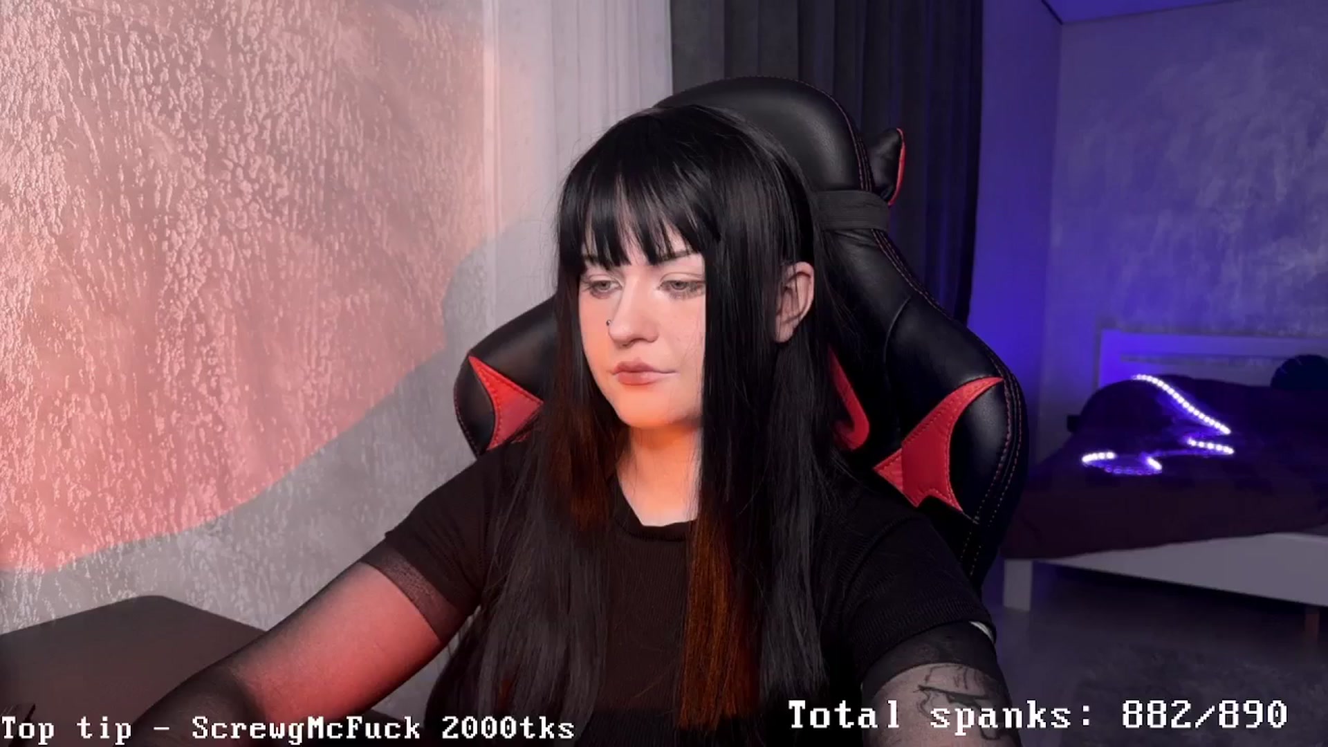 Gallery image thumbnail from AuthorityPass's myfreecams stream on, 12/19/2024, 01:09 image 5 of 20