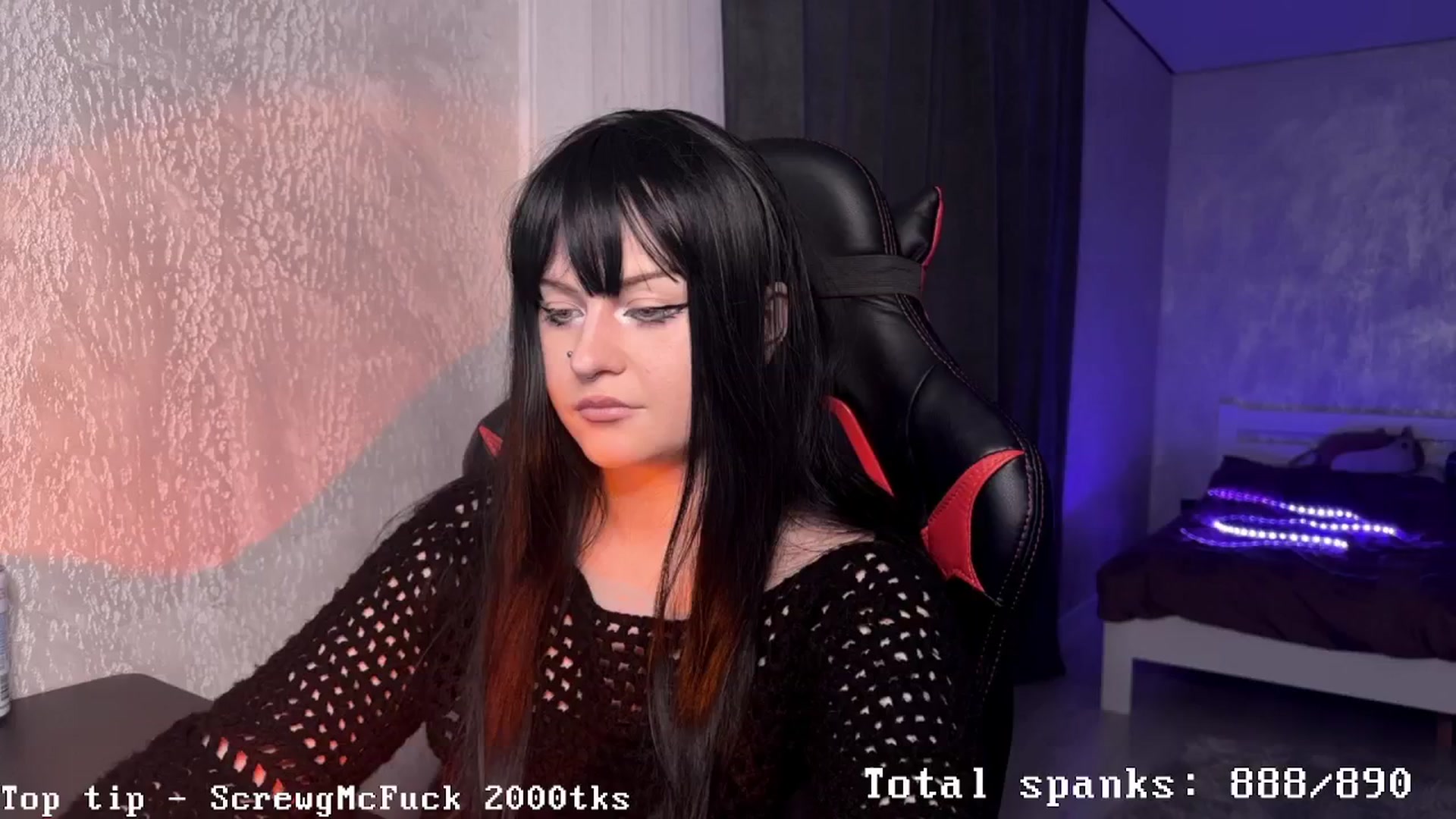 Gallery image thumbnail from AuthorityPass's myfreecams stream on, 12/20/2024, 24:41 image 3 of 20