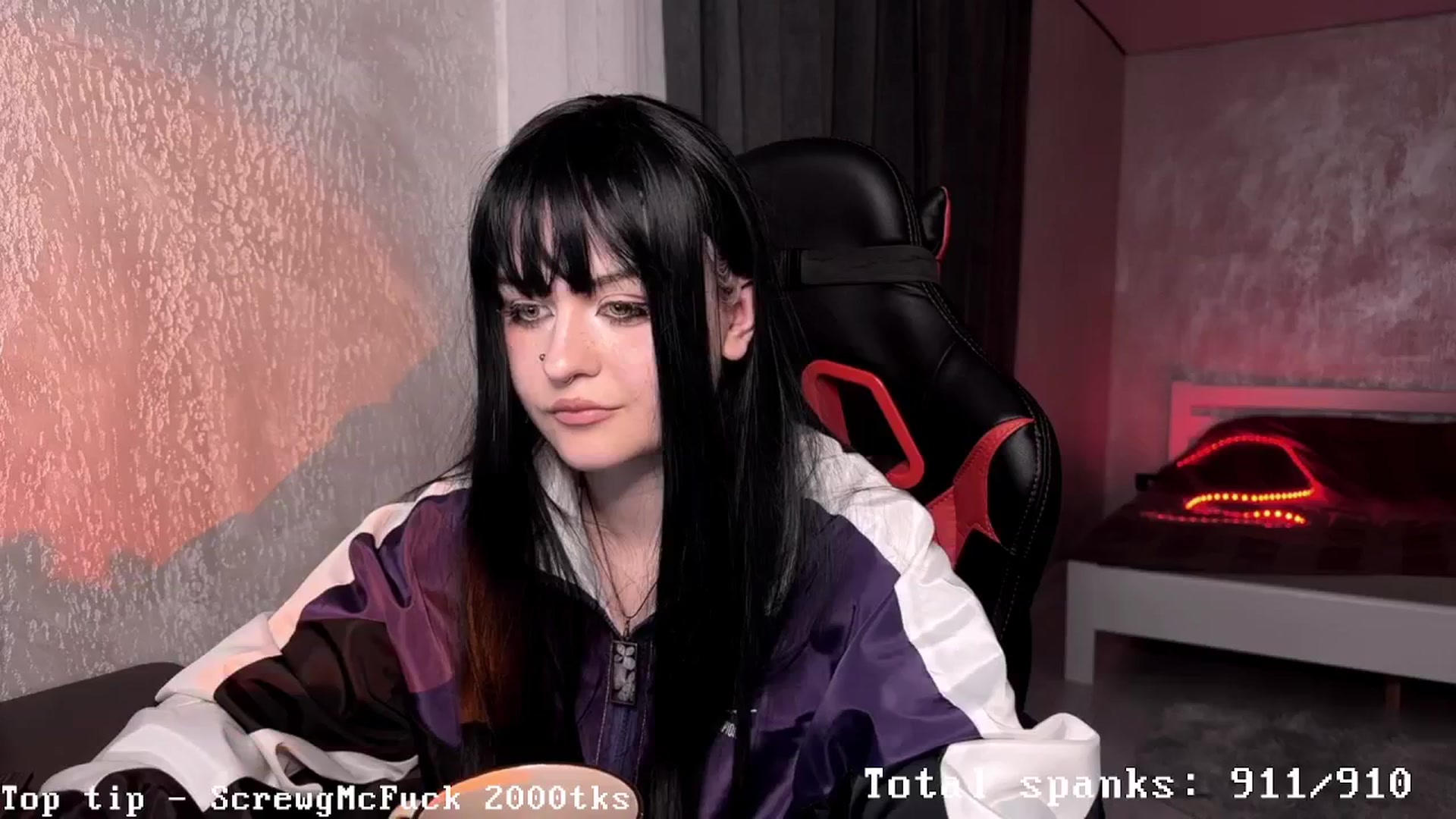 Gallery image thumbnail from AuthorityPass's myfreecams stream on, 12/30/2024, 24:33 image 11 of 20