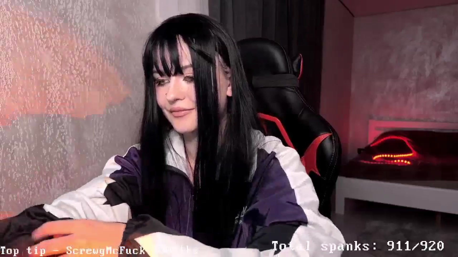 Gallery image thumbnail from AuthorityPass's myfreecams stream on, 12/30/2024, 24:33 image 19 of 20