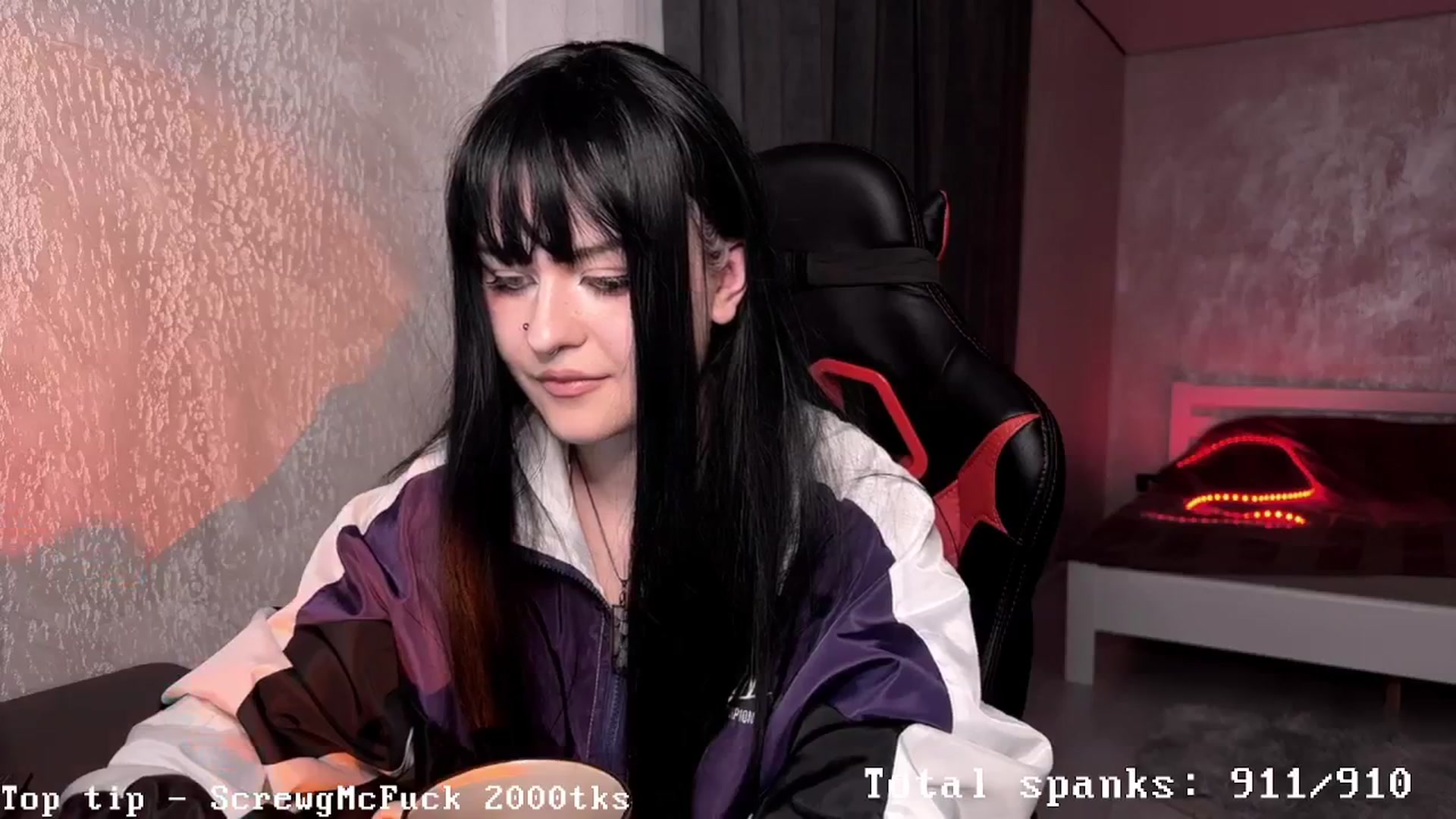 Gallery image thumbnail from AuthorityPass's myfreecams stream on, 12/30/2024, 24:33 image 7 of 20