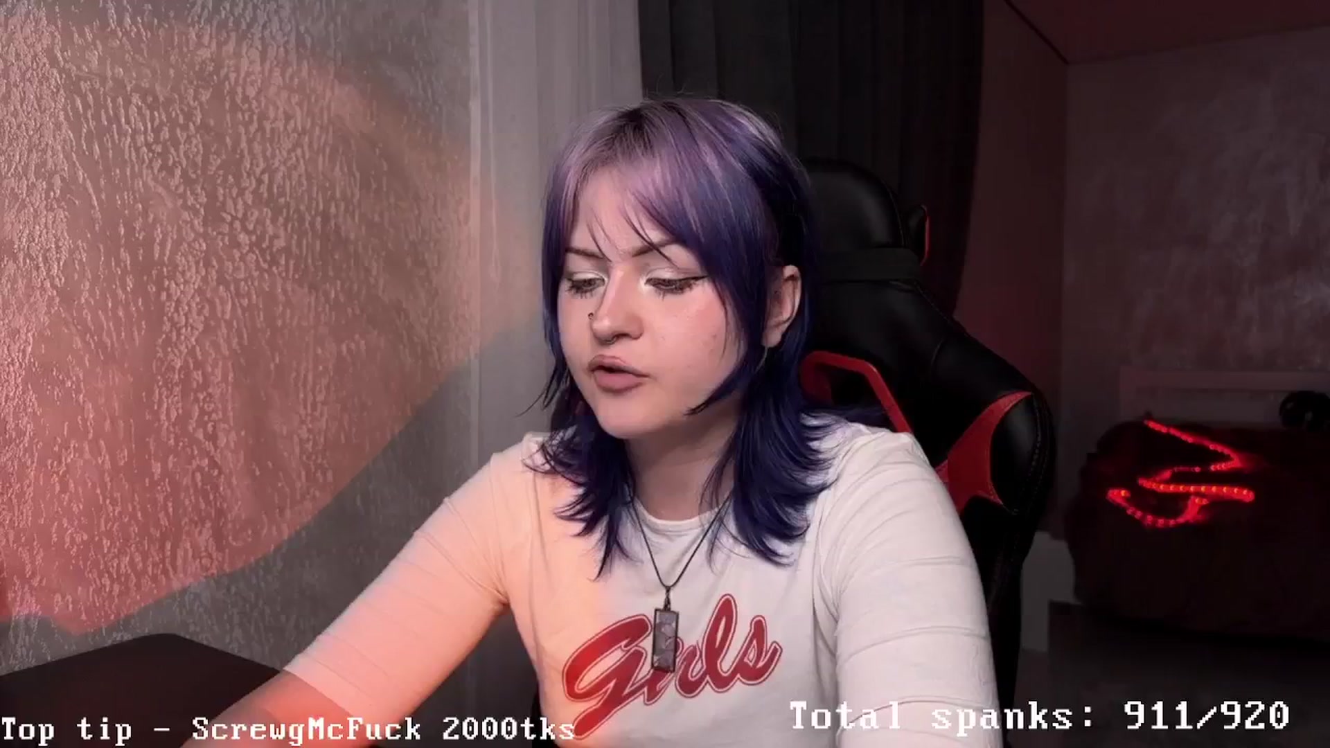 Gallery image thumbnail from AuthorityPass's myfreecams stream on, 01/02/2025, 23:11 image 12 of 20