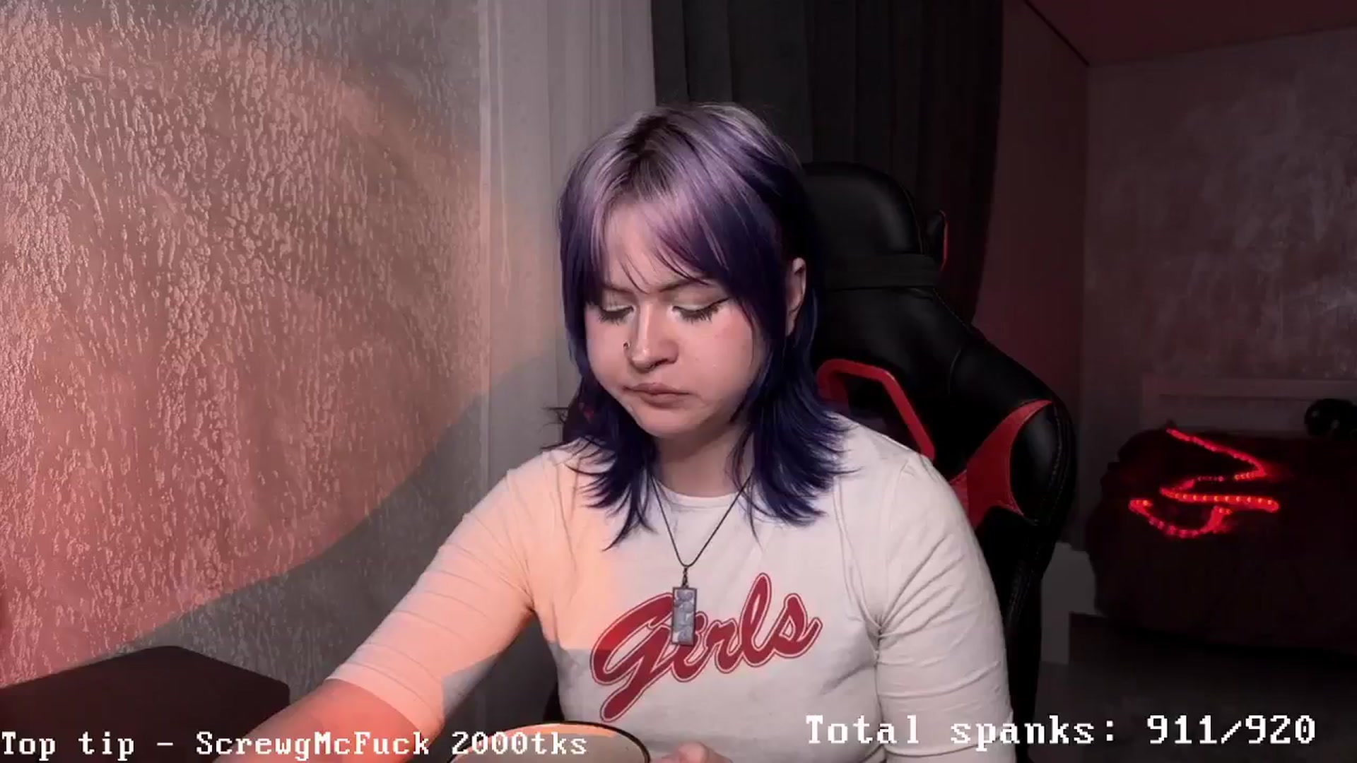 Gallery image thumbnail from AuthorityPass's myfreecams stream on, 01/02/2025, 23:11 image 7 of 20