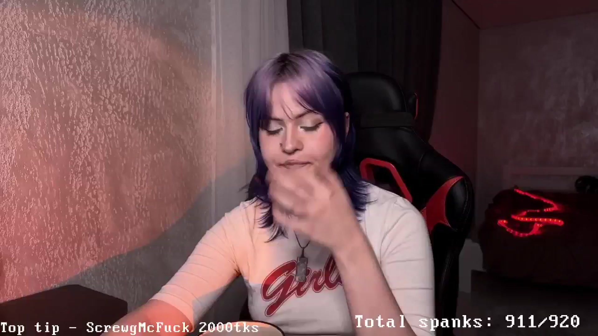 Gallery image thumbnail from AuthorityPass's myfreecams stream on, 01/02/2025, 23:11 image 3 of 20