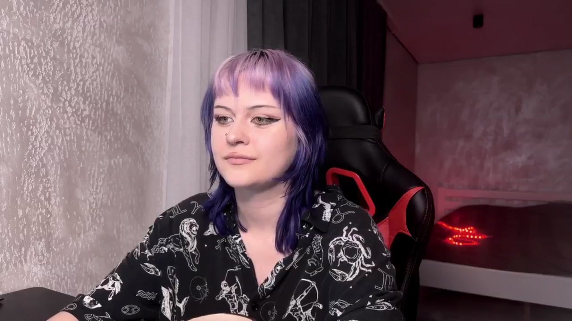 Gallery image thumbnail from AuthorityPass's myfreecams stream on, 01/16/2025, 21:47 image 2 of 20