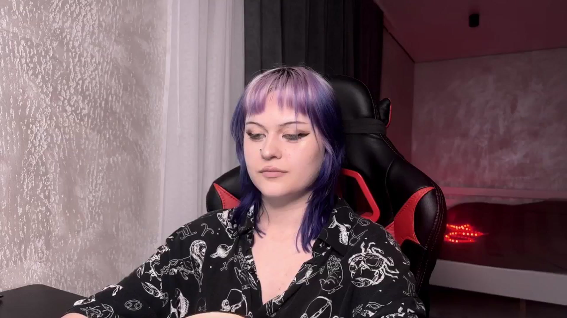 Gallery image thumbnail from AuthorityPass's myfreecams stream on, 01/16/2025, 21:47 image 15 of 20