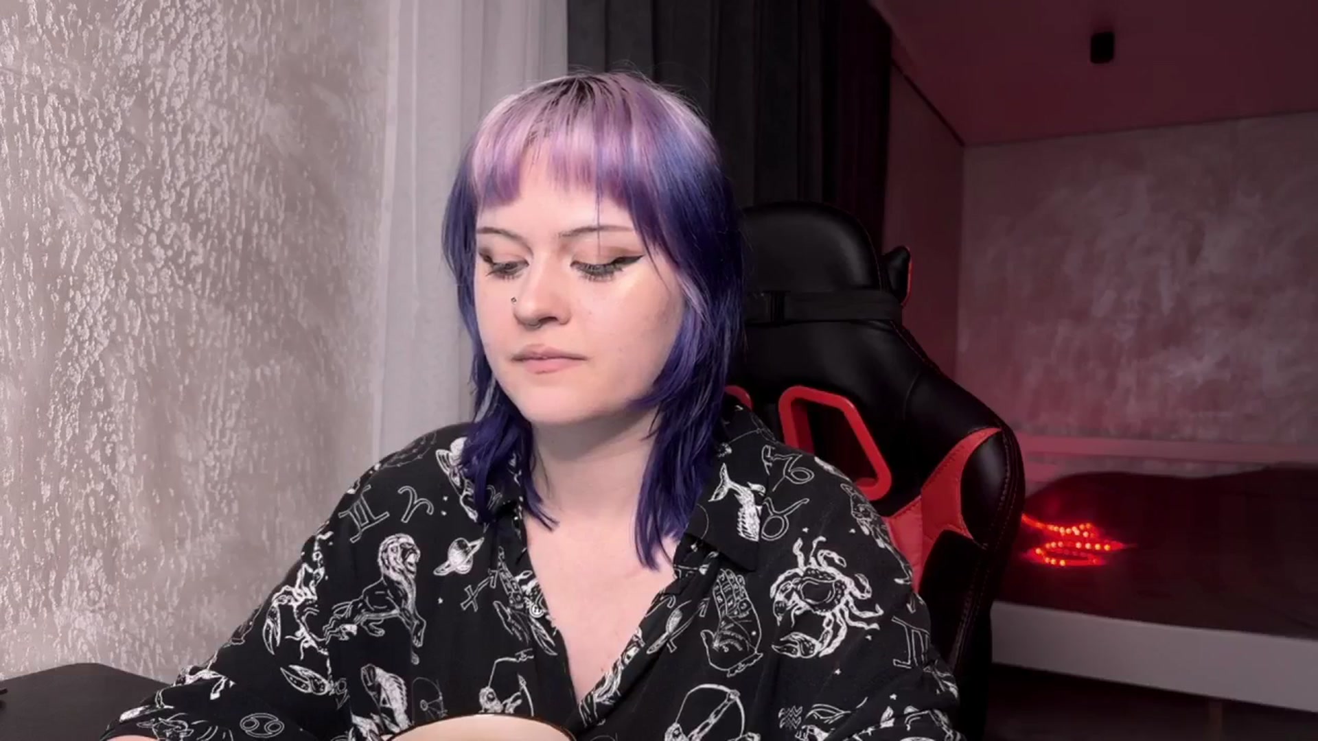 Gallery image thumbnail from AuthorityPass's myfreecams stream on, 01/16/2025, 21:47 image 11 of 20