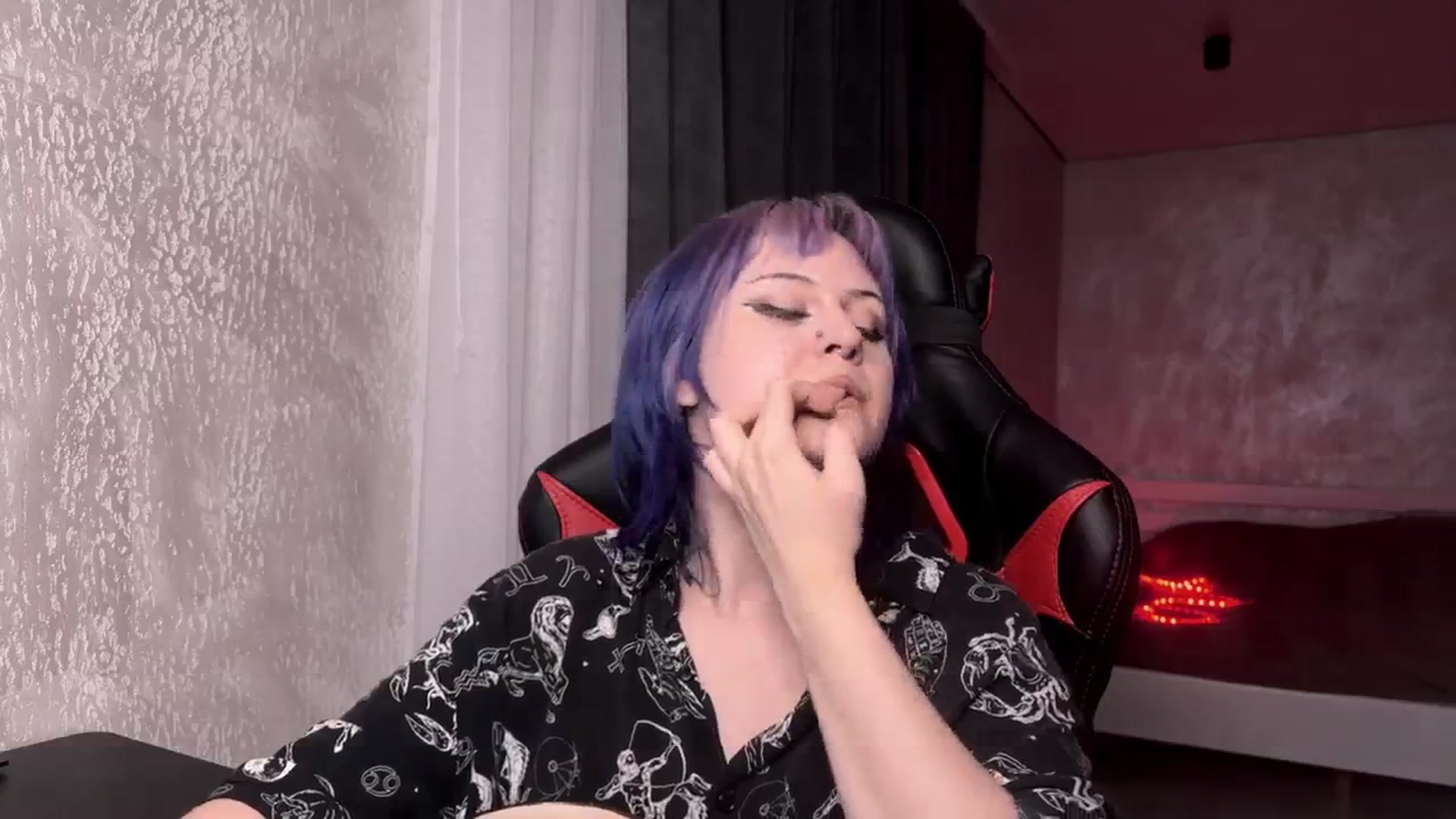 Gallery image thumbnail from AuthorityPass's myfreecams stream on, 01/16/2025, 21:47 image 19 of 20