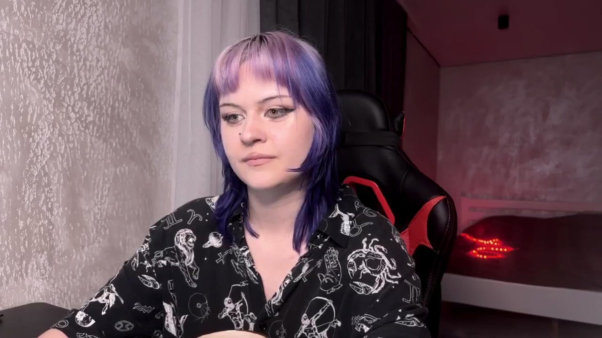 Gallery image thumbnail from AuthorityPass's myfreecams stream on, 01/16/2025, 21:47 image 5 of 20