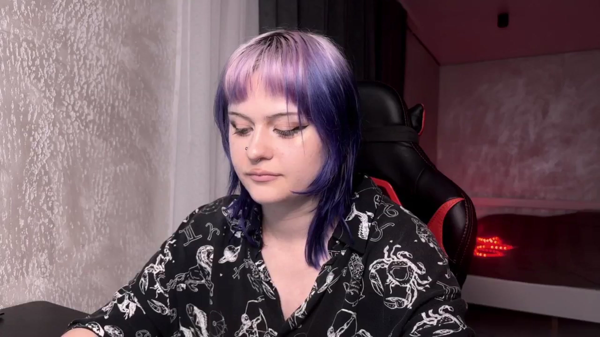 Gallery image thumbnail from AuthorityPass's myfreecams stream on, 01/16/2025, 22:07 image 19 of 20