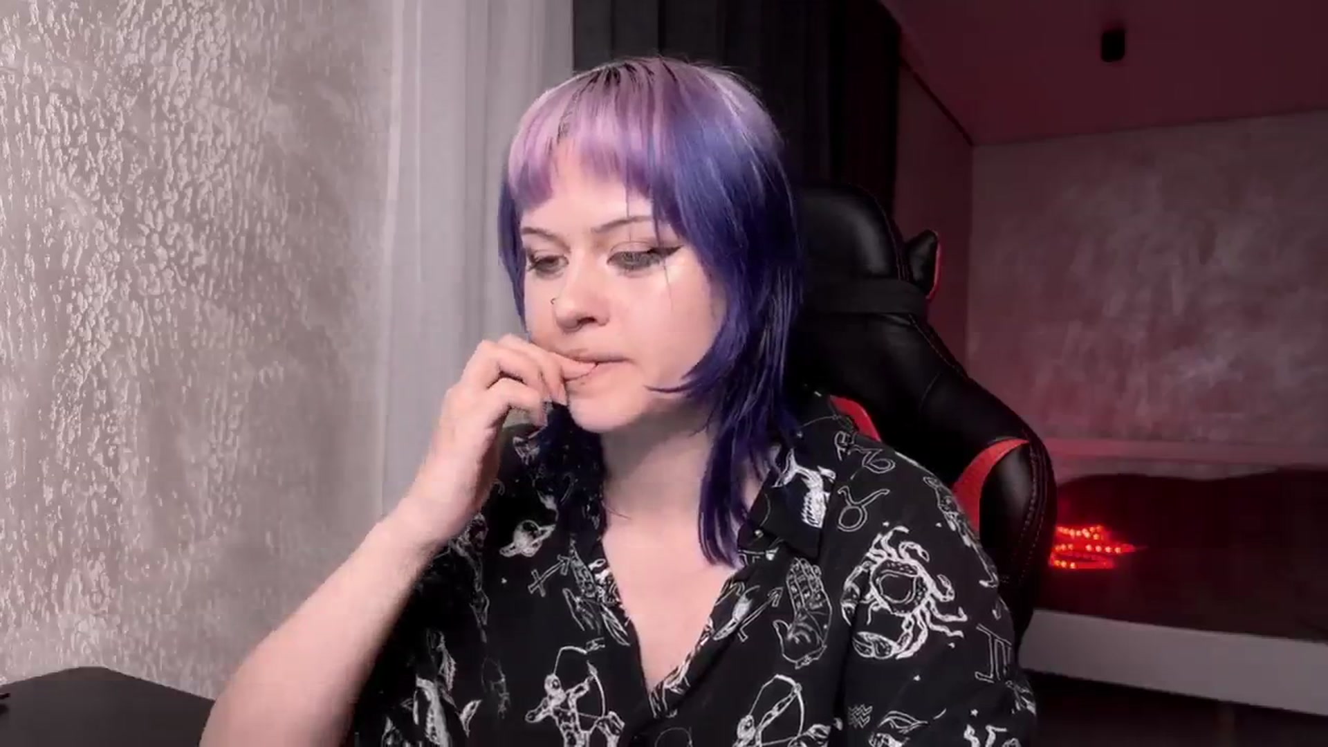 Gallery image thumbnail from AuthorityPass's myfreecams stream on, 01/16/2025, 22:07 image 16 of 20