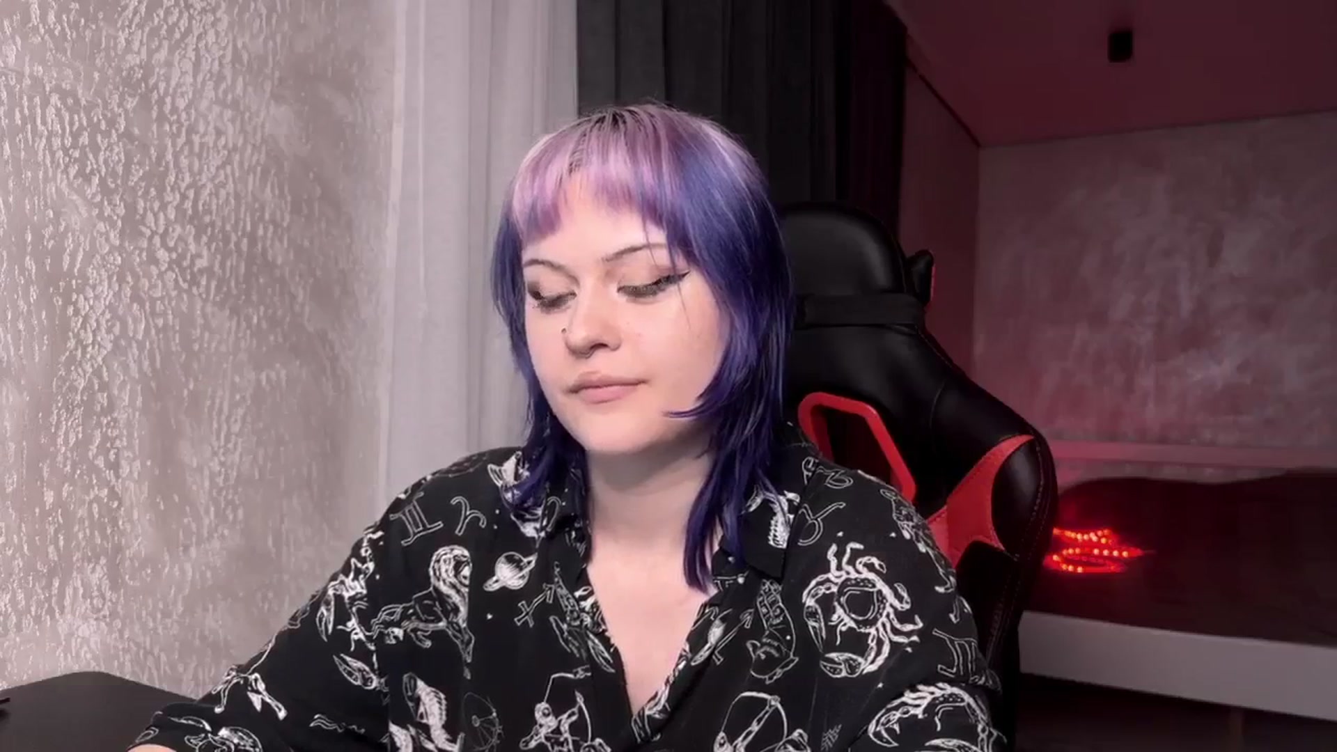 Gallery image thumbnail from AuthorityPass's myfreecams stream on, 01/16/2025, 22:07 image 9 of 20