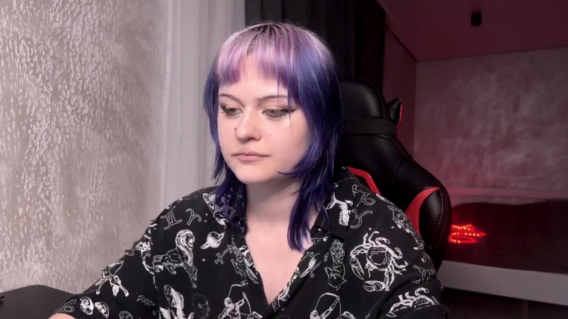 Gallery image thumbnail from AuthorityPass's myfreecams stream on, 01/16/2025, 22:07 image 17 of 20