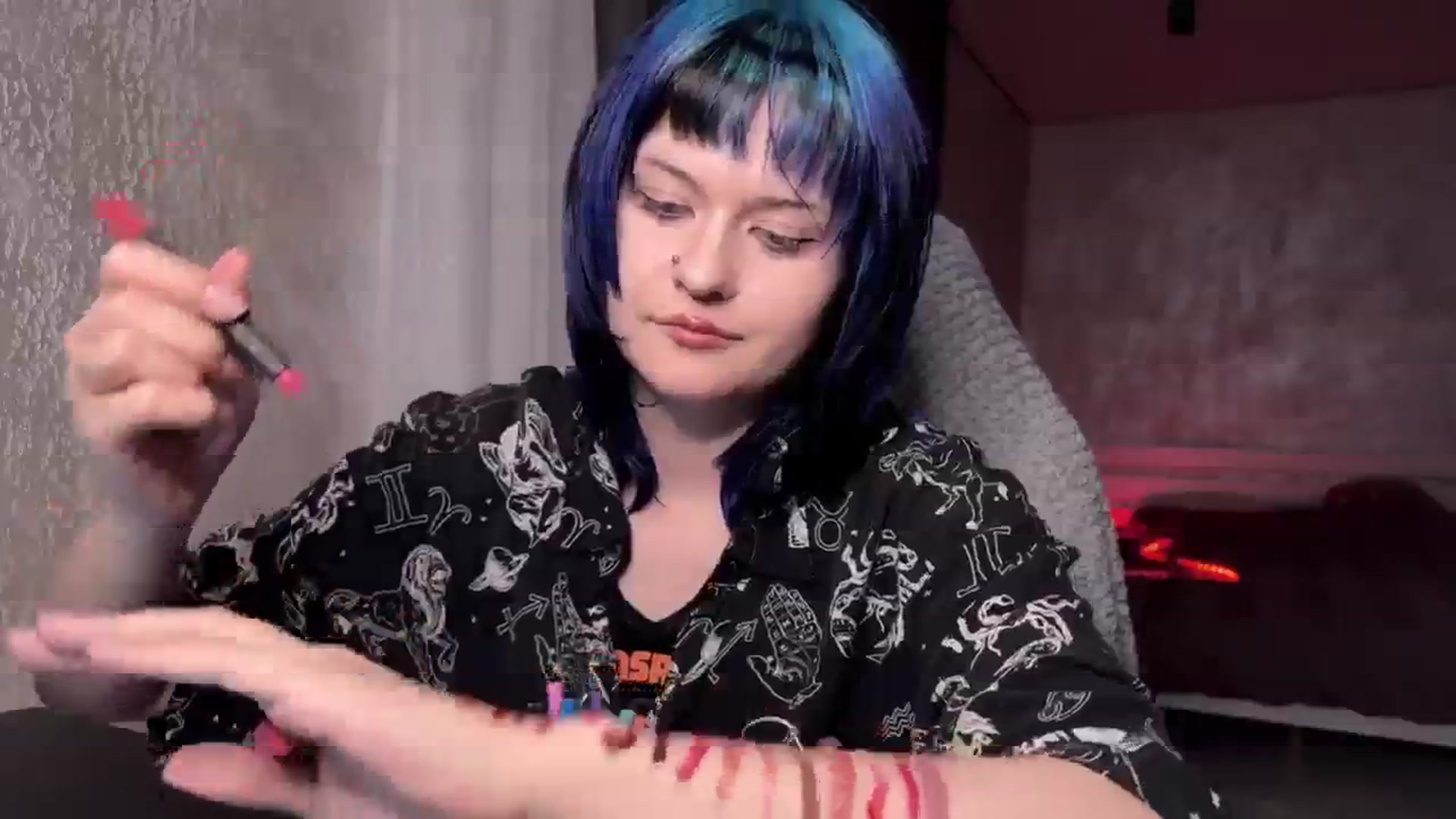 Gallery image thumbnail from AuthorityPass's myfreecams stream on, 01/17/2025, 21:35 image 9 of 20
