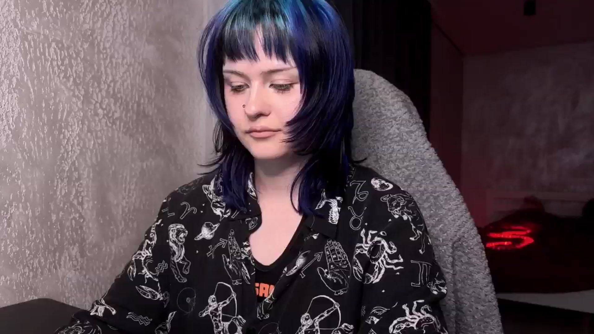 Gallery image thumbnail from AuthorityPass's myfreecams stream on, 01/18/2025, 23:26 image 15 of 20
