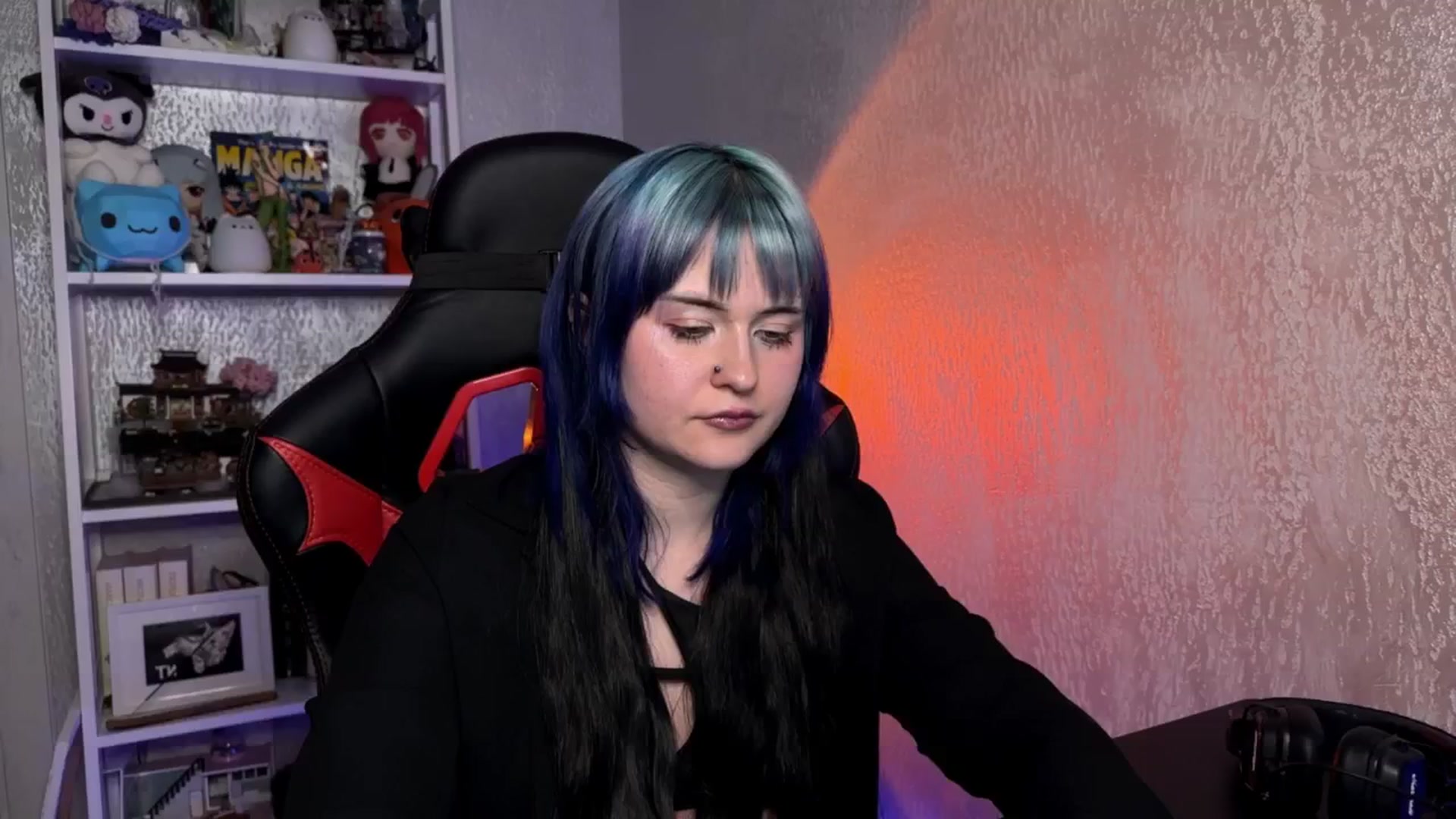 Gallery image thumbnail from AuthorityPass's myfreecams stream on, 02/16/2025, 20:30 image 15 of 20