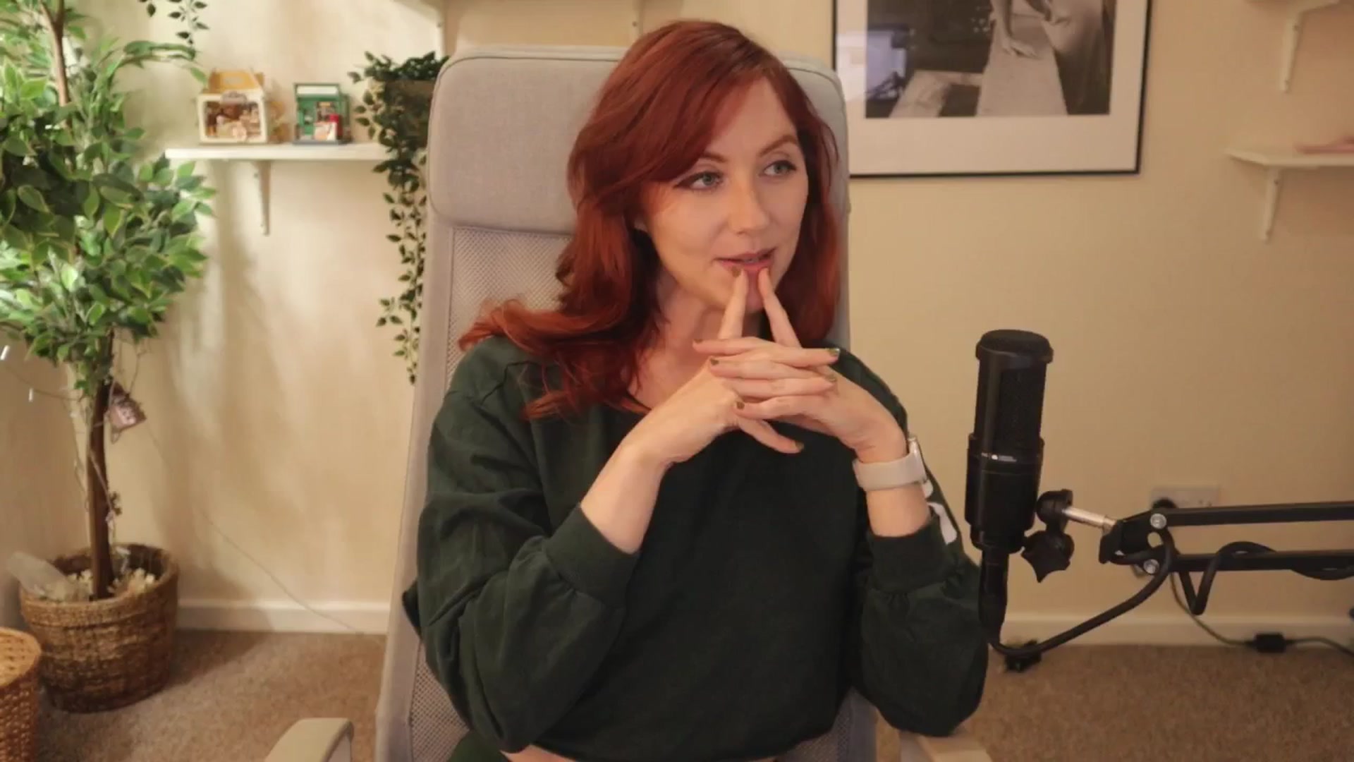Gallery image thumbnail from AutomicBlue's myfreecams stream on, 04/23/2026, 11:57 image 9 of 20