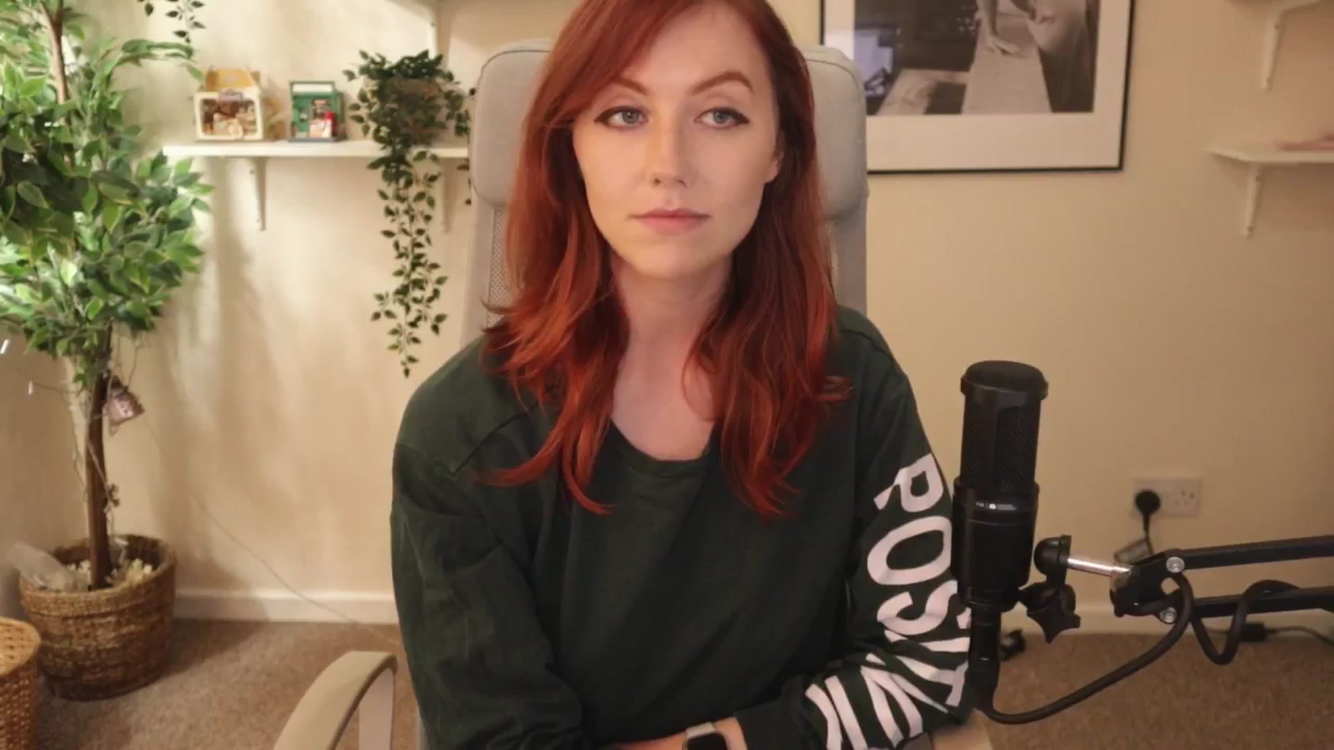 Gallery image thumbnail from AutomicBlue's myfreecams stream on, 04/23/2026, 11:57 image 8 of 20