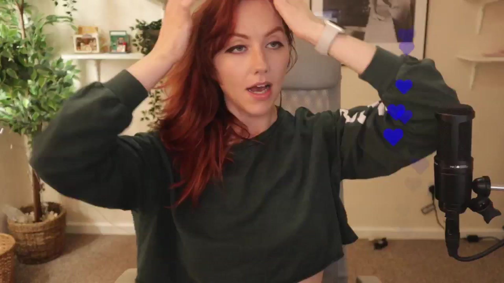 Gallery image thumbnail from AutomicBlue's myfreecams stream on, 04/23/2026, 11:57 image 15 of 20