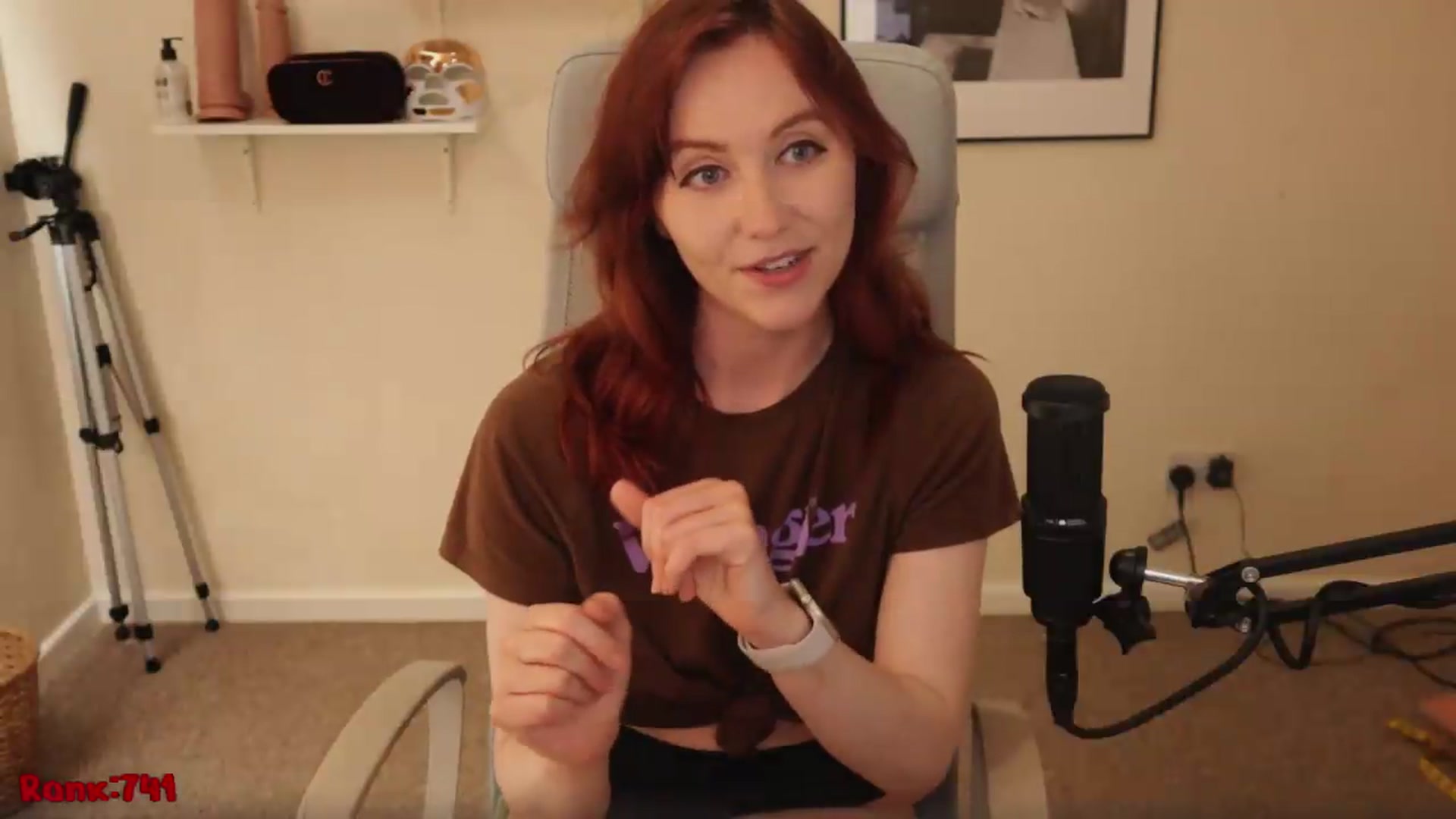 Gallery image thumbnail from AutomicBlue's myfreecams stream on, 05/06/2026, 11:44 image 18 of 20