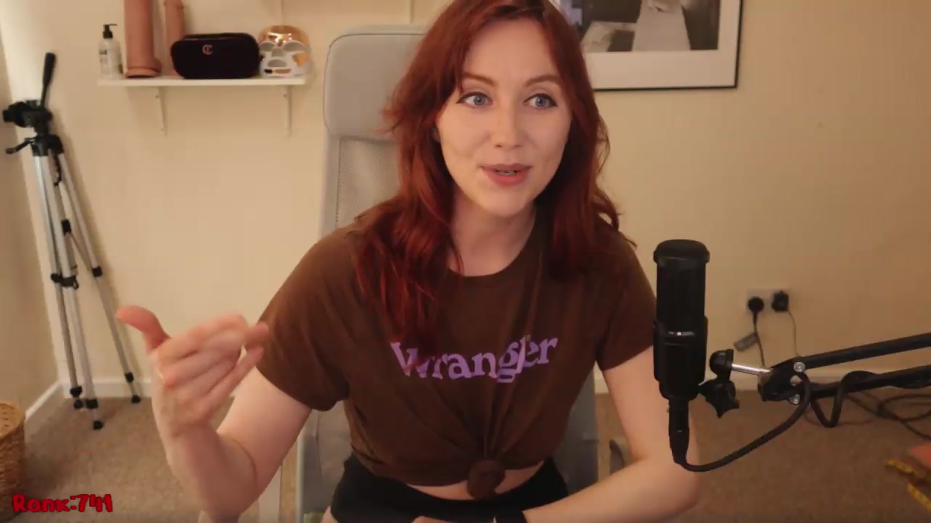 Gallery image thumbnail from AutomicBlue's myfreecams stream on, 05/06/2026, 11:44 image 19 of 20
