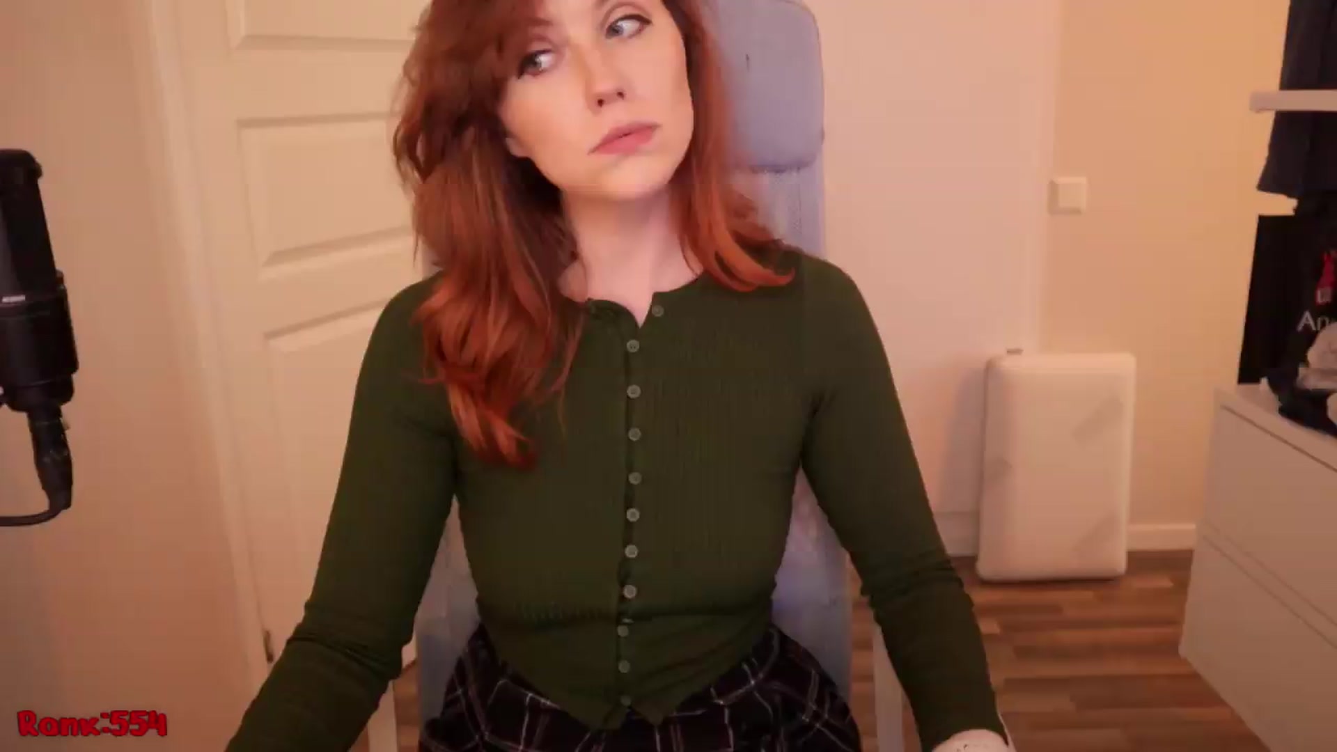 Gallery image thumbnail from AutomicBlue's myfreecams stream on, 07/08/2026, 12:36 image 11 of 20