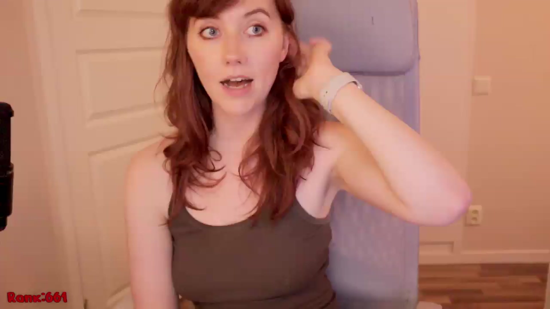 Gallery image thumbnail from AutomicBlue's myfreecams stream on, 07/17/2026, 14:22 image 13 of 20