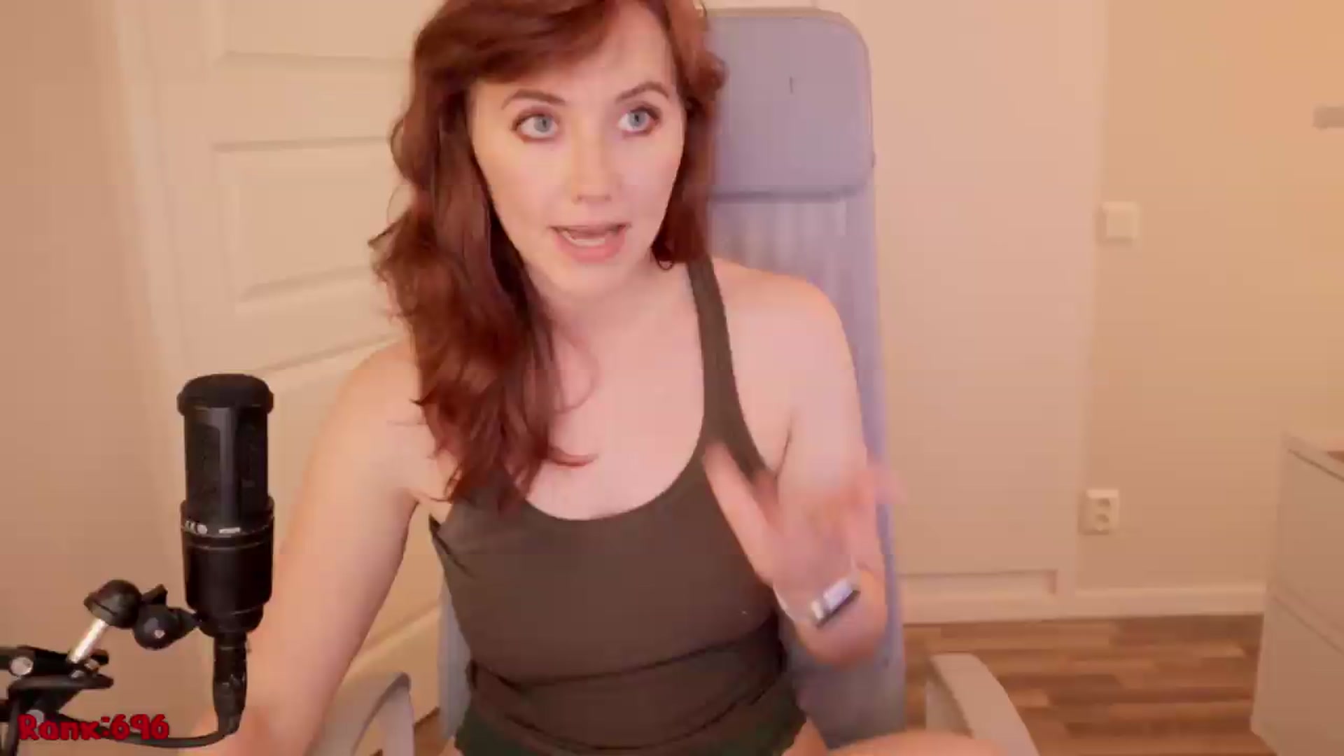Gallery image thumbnail from AutomicBlue's myfreecams stream on, 07/17/2026, 14:22 image 2 of 20