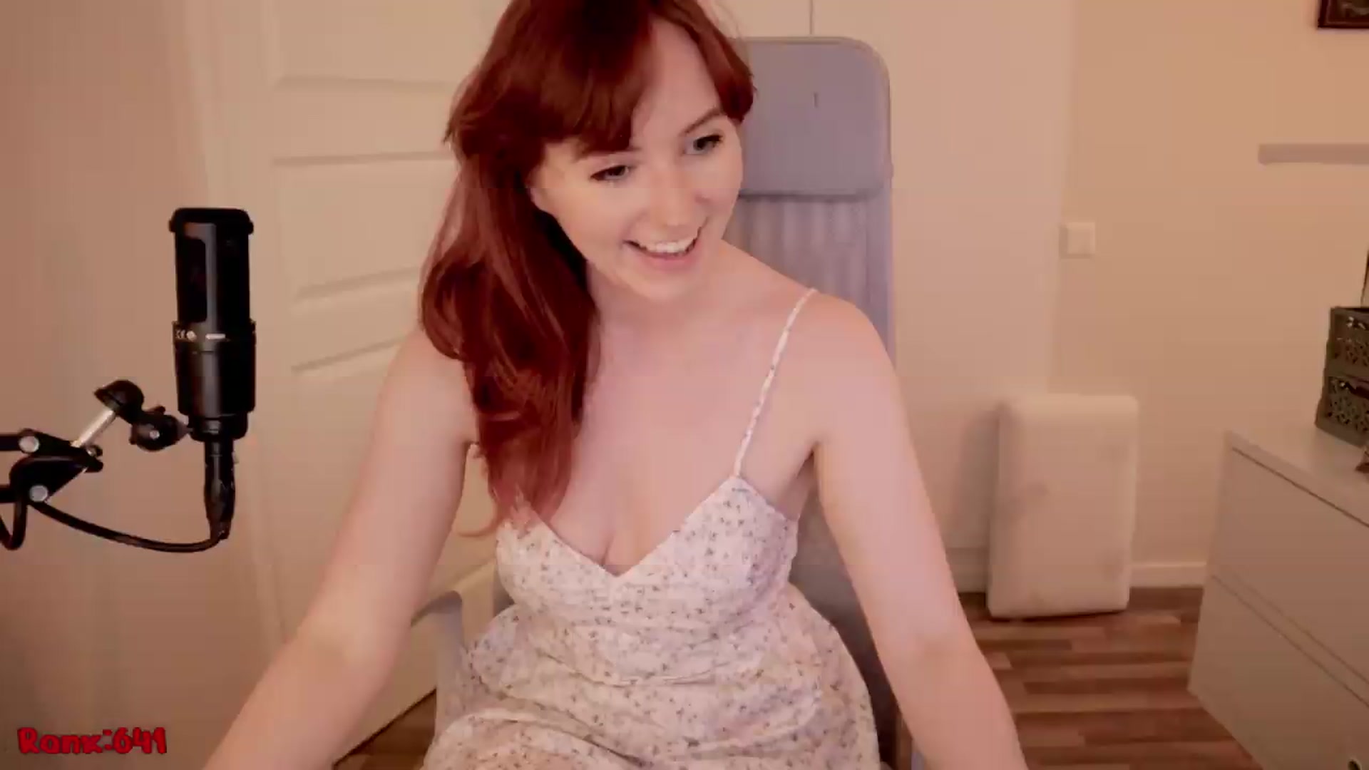 Gallery image thumbnail from AutomicBlue's myfreecams stream on, 07/27/2026, 15:00 image 2 of 20