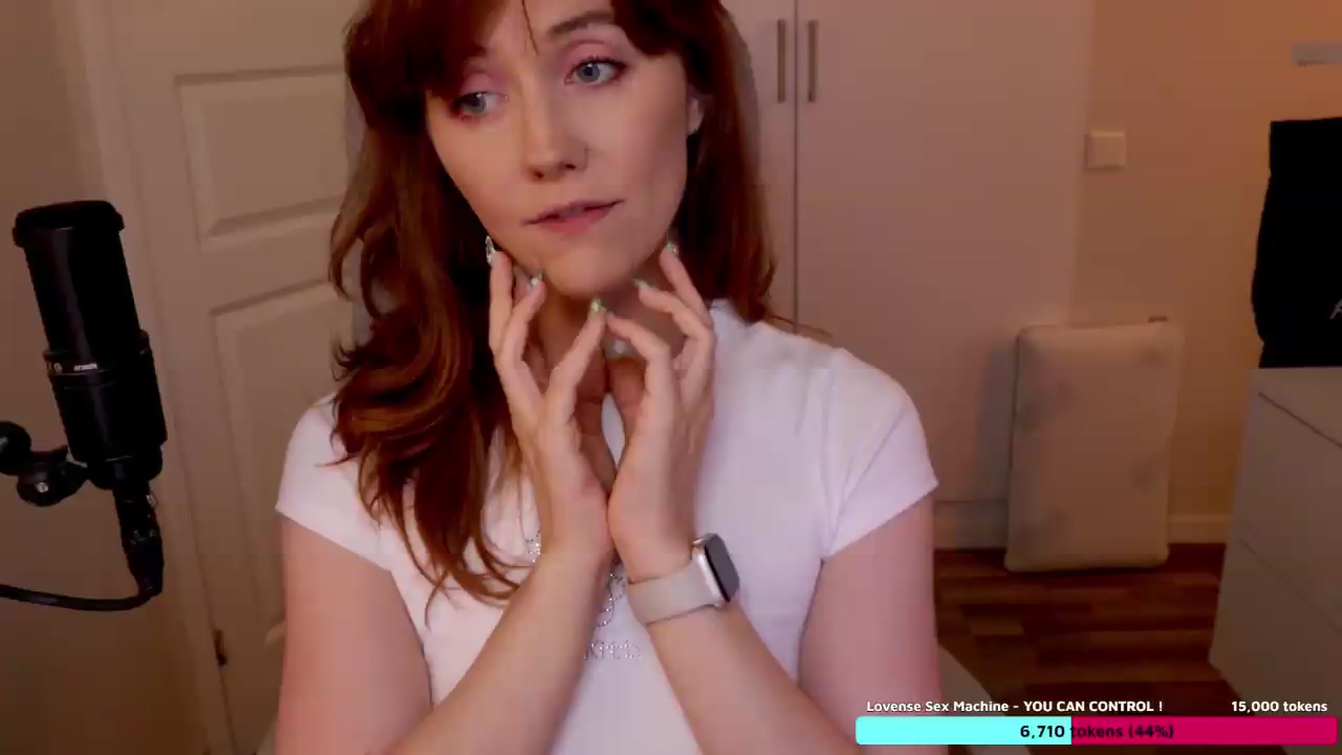 Gallery image thumbnail from AutomicBlue's myfreecams stream on, 08/19/2026, 14:31 image 2 of 20