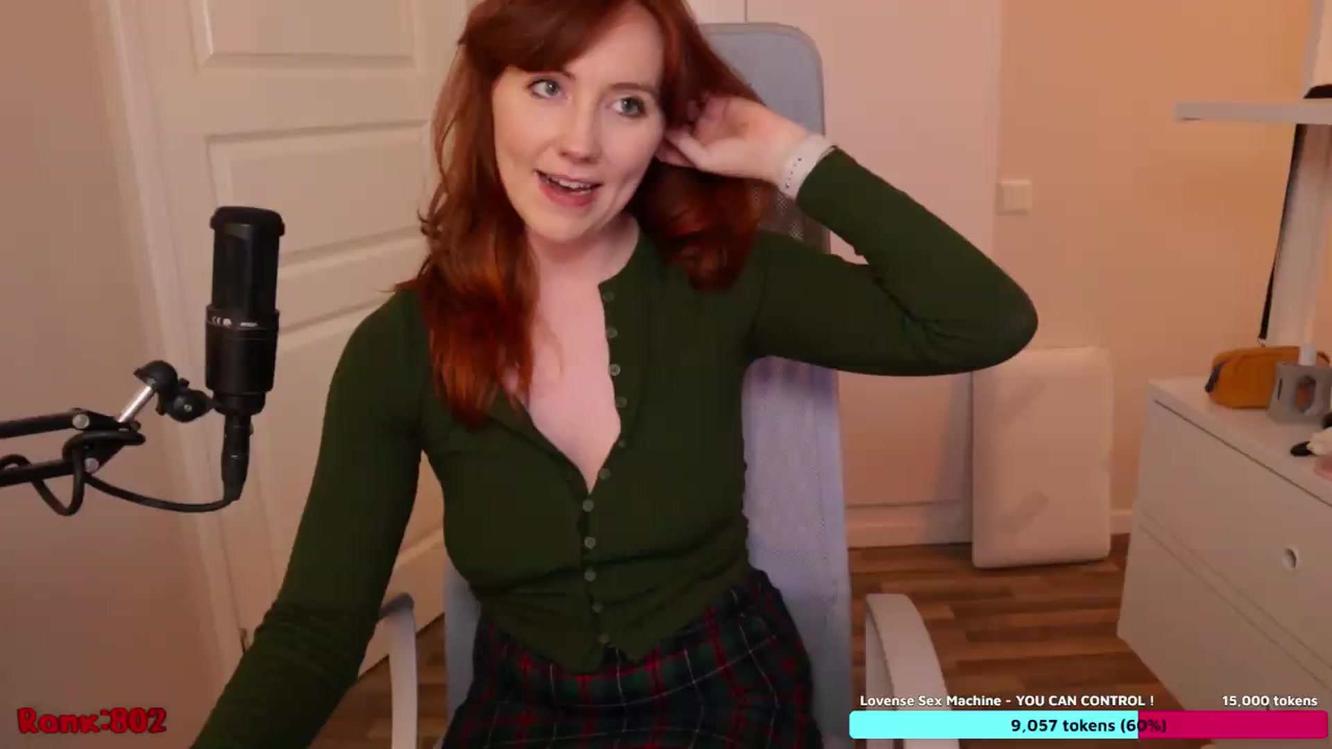 Gallery image thumbnail from AutomicBlue's myfreecams stream on, 08/24/2026, 14:43 image 4 of 20