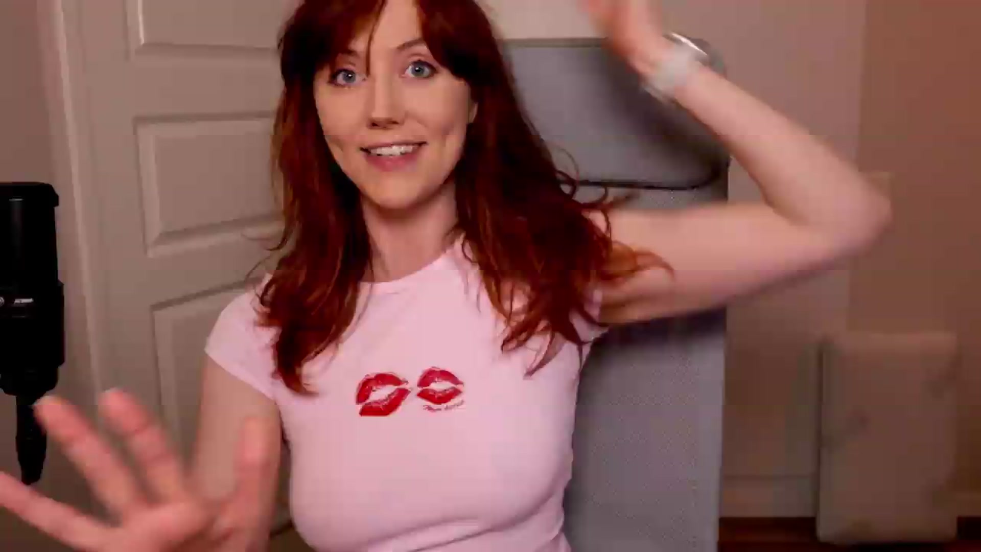Gallery image thumbnail from AutomicBlue's myfreecams stream on, 09/09/2026, 13:16 image 2 of 20