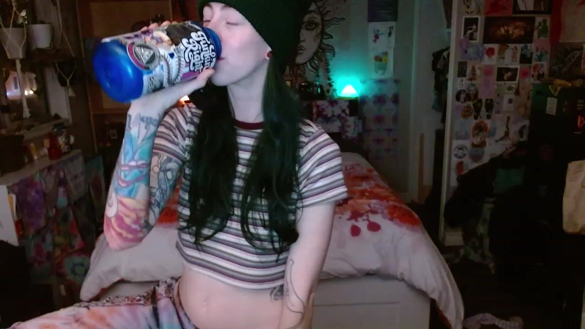 Gallery image thumbnail from AutumnCitrine's myfreecams stream on, 01/08/2023, 03:08 image 14 of 20
