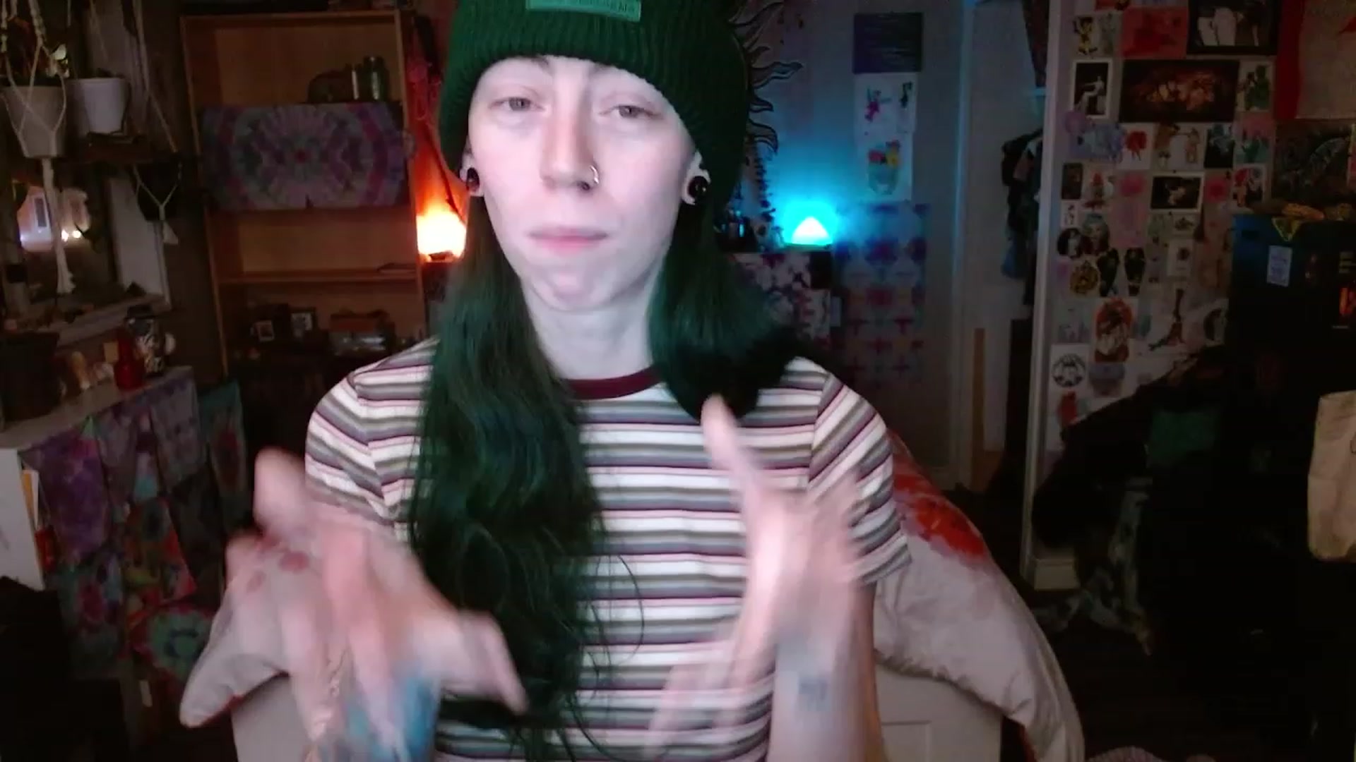 Gallery image thumbnail from AutumnCitrine's myfreecams stream on, 01/08/2023, 03:08 image 6 of 20