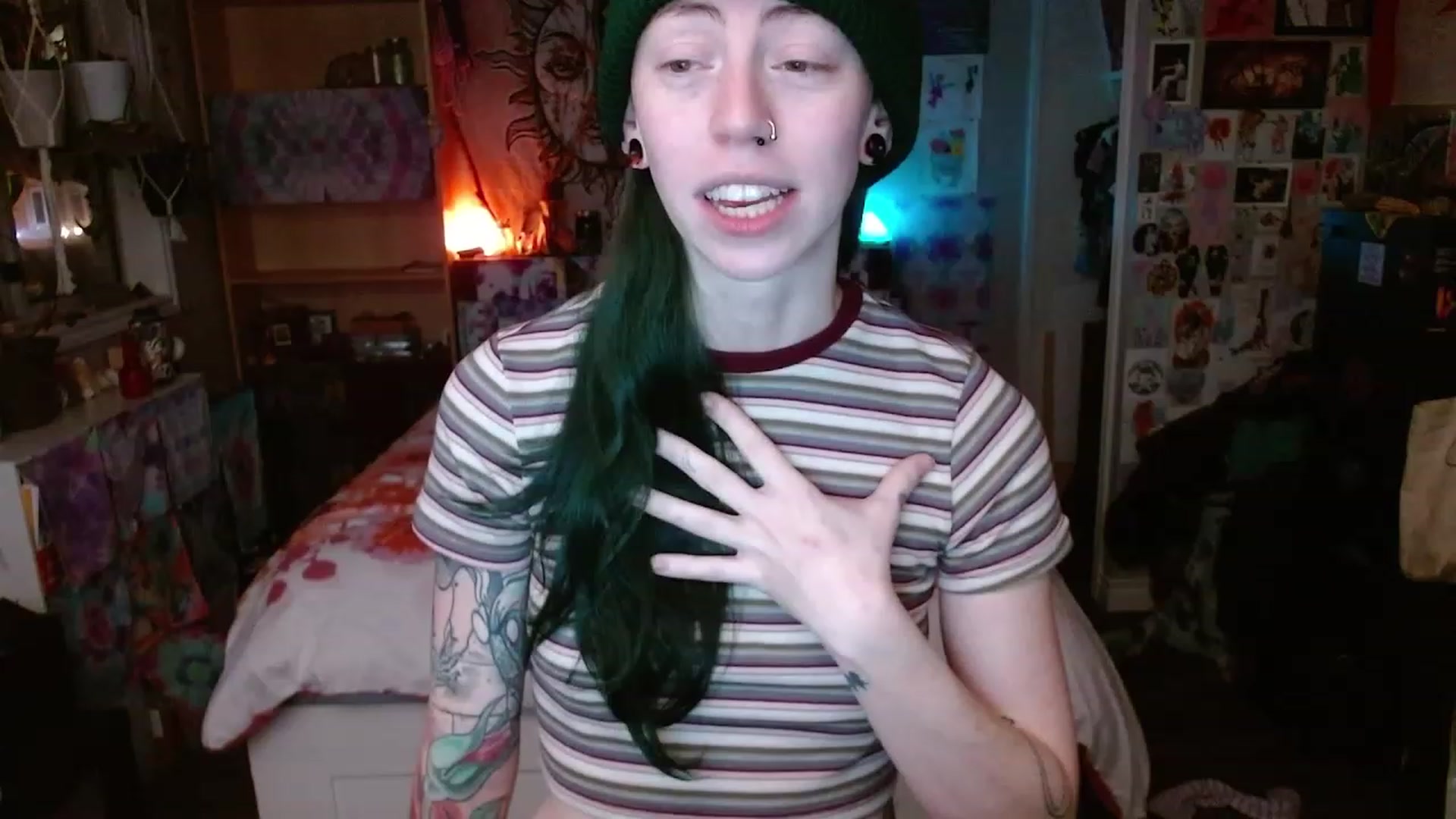 Gallery image thumbnail from AutumnCitrine's myfreecams stream on, 01/08/2023, 03:08 image 20 of 20