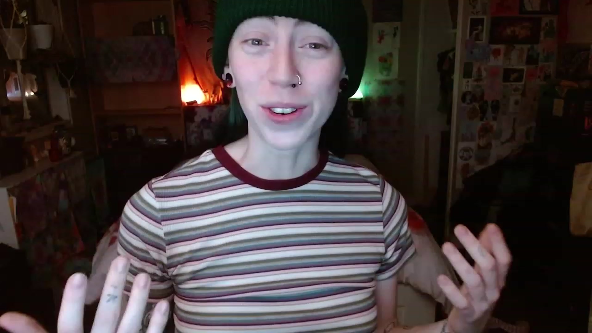 Gallery image thumbnail from AutumnCitrine's myfreecams stream on, 01/08/2023, 03:08 image 15 of 20