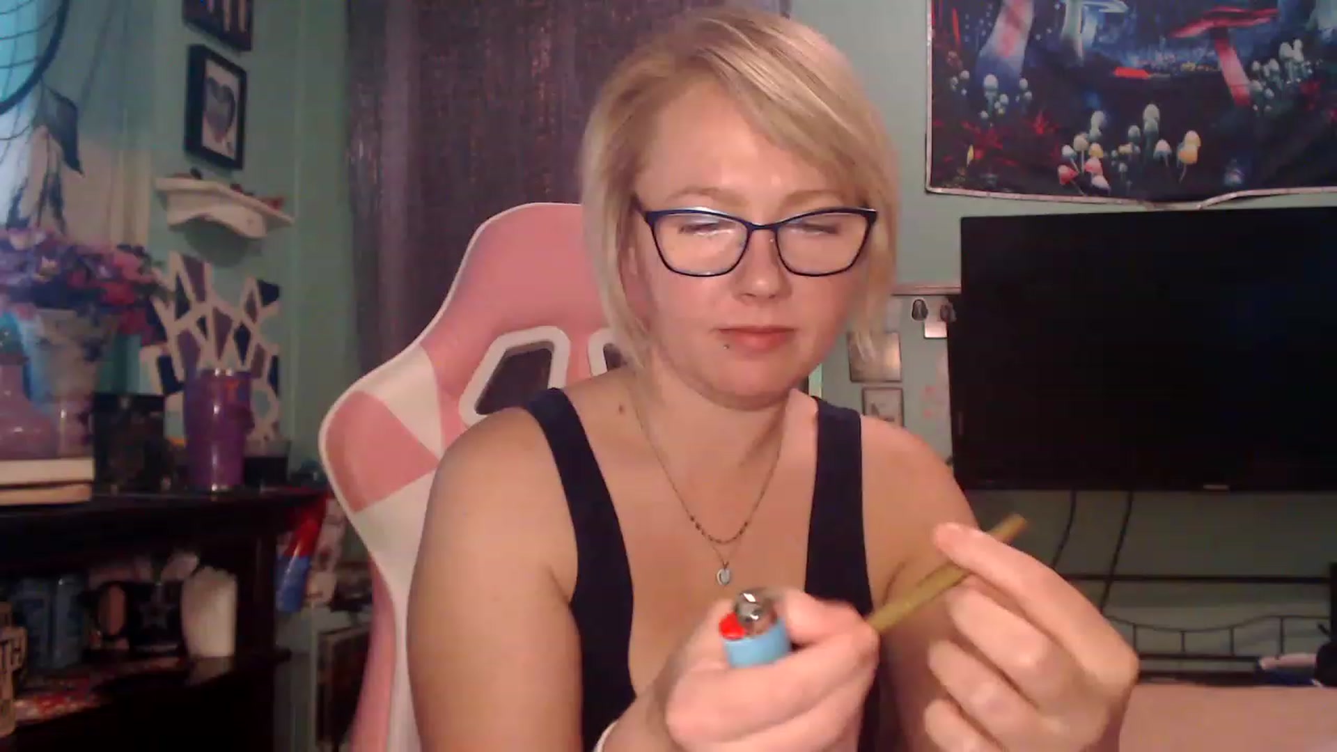 Gallery image thumbnail from AutumnEnvy's myfreecams stream on, 11/15/2022, 15:54 image 4 of 20
