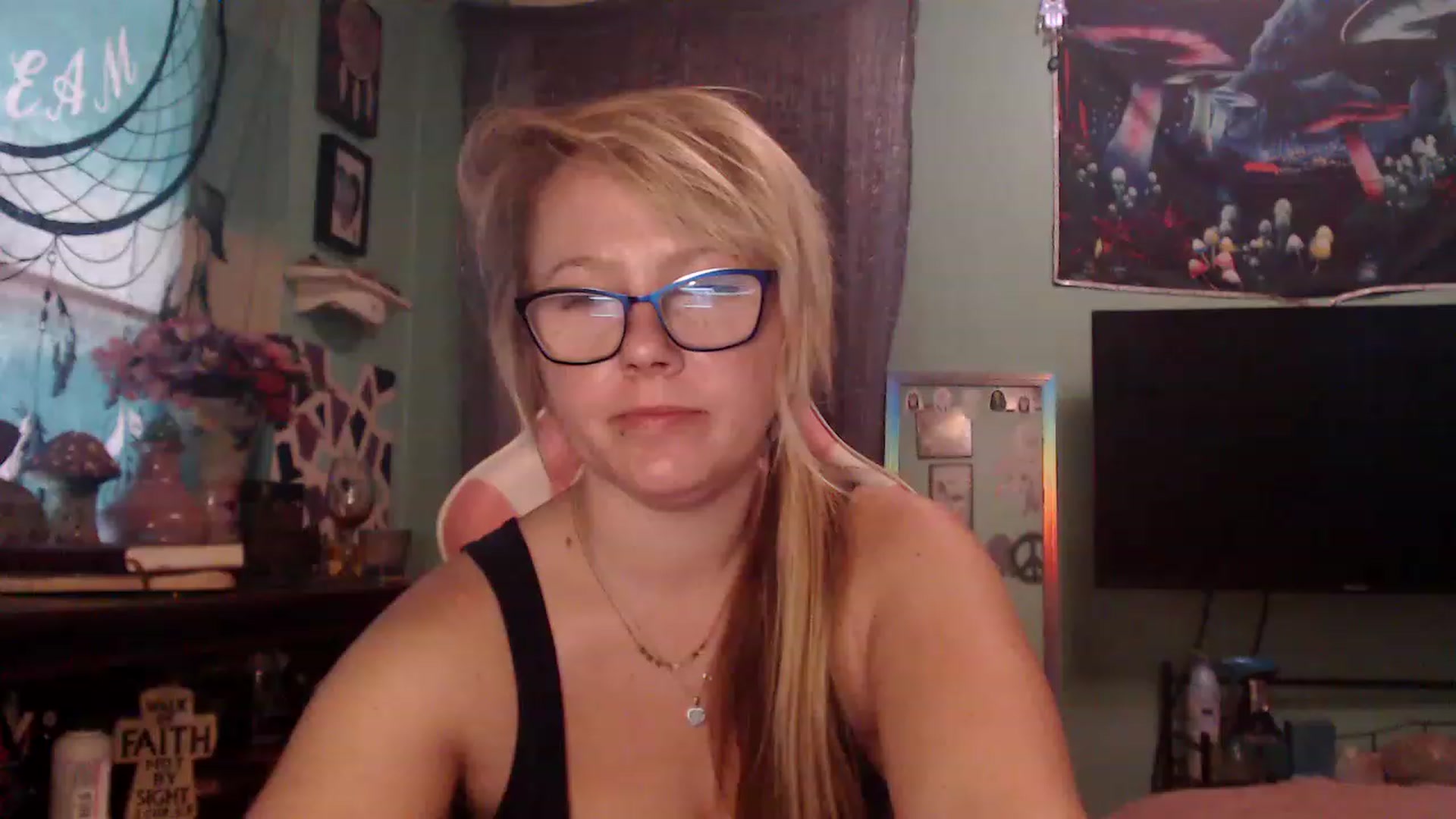 Gallery image thumbnail from AutumnEnvy's myfreecams stream on, 11/22/2022, 16:55 image 8 of 20