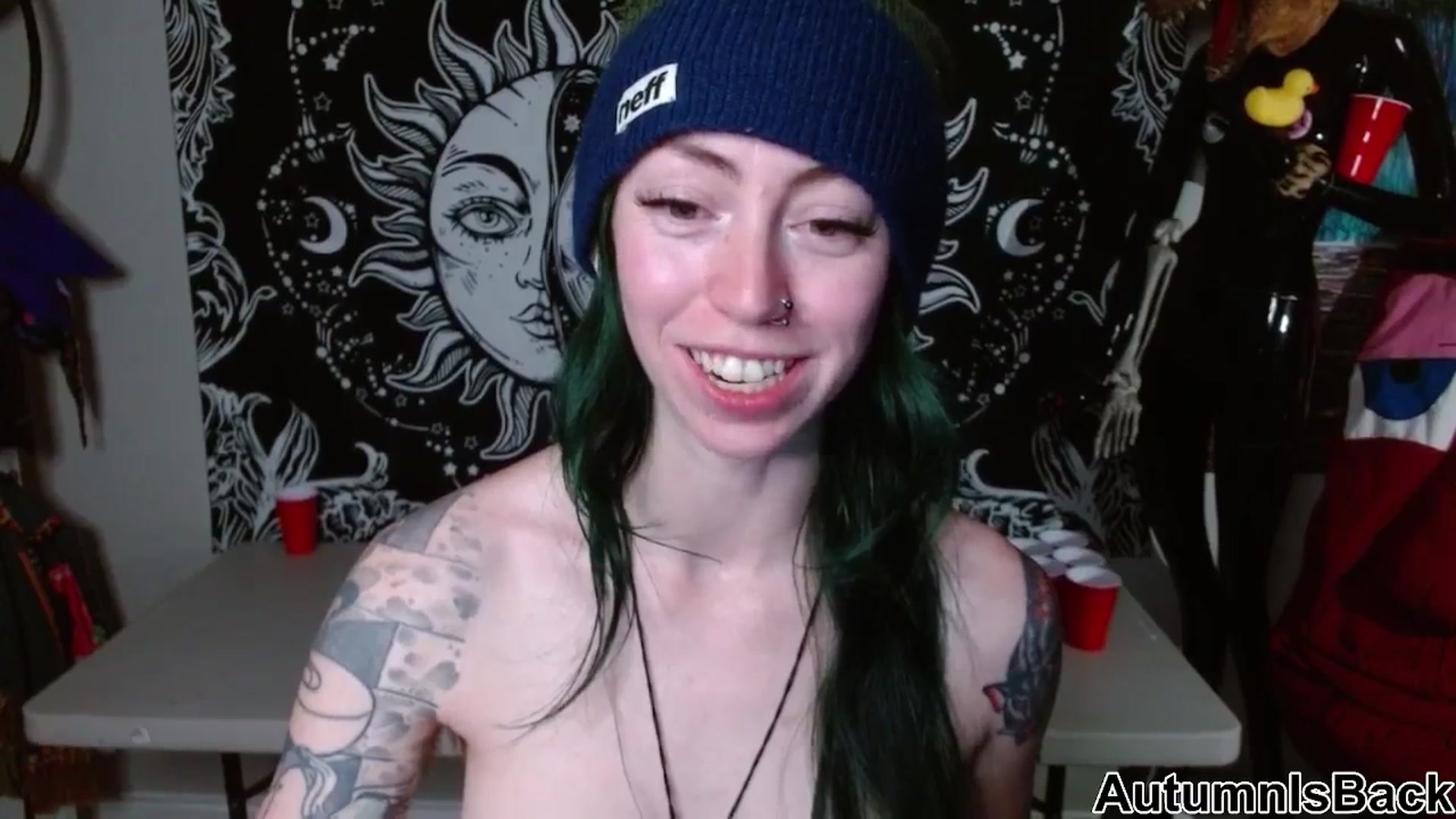 Gallery image thumbnail from AutumnIsBack's myfreecams stream on, 11/06/2025, 07:43 image 11 of 20